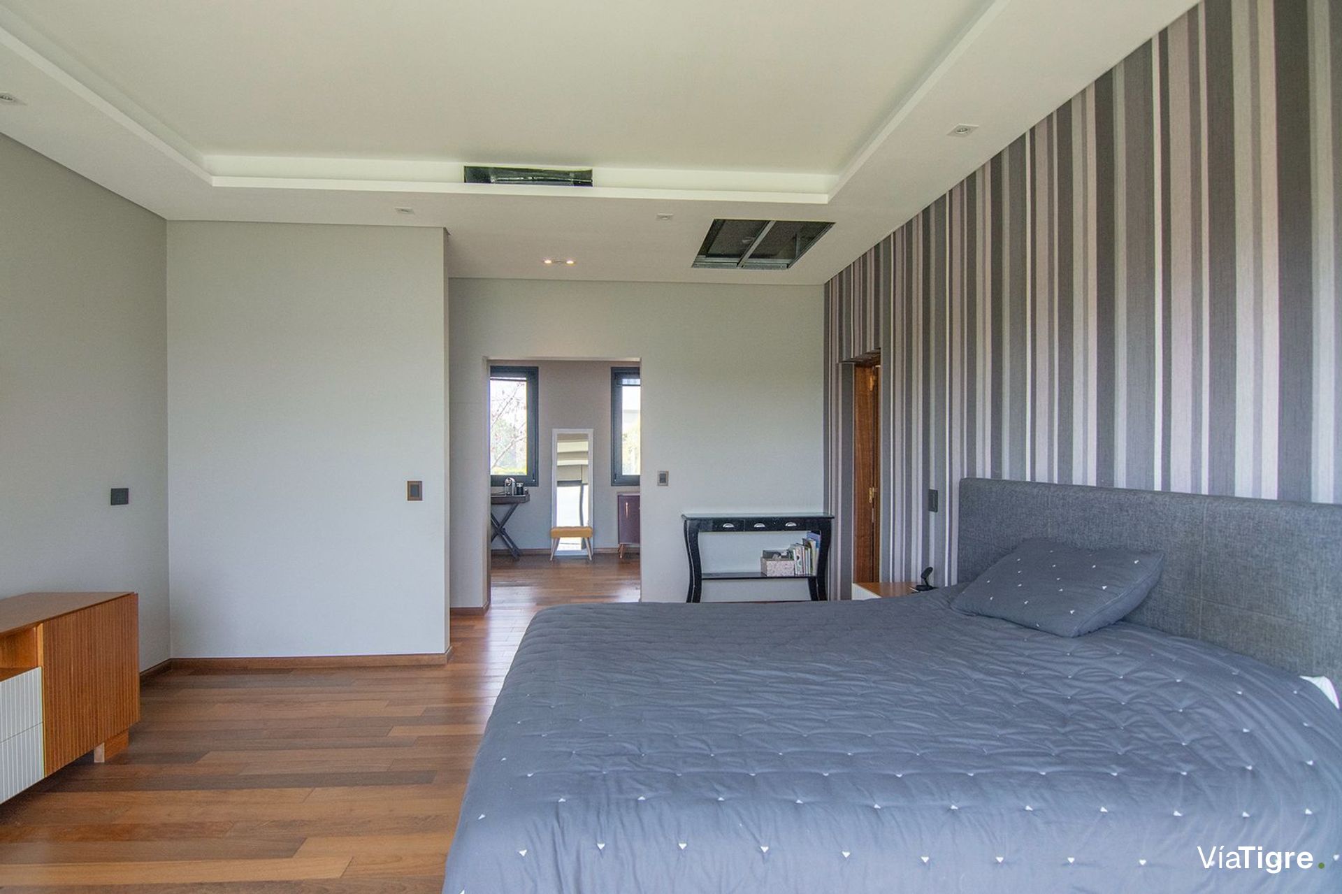 Imponente casa en venta en Santa Catalina V. Nueva