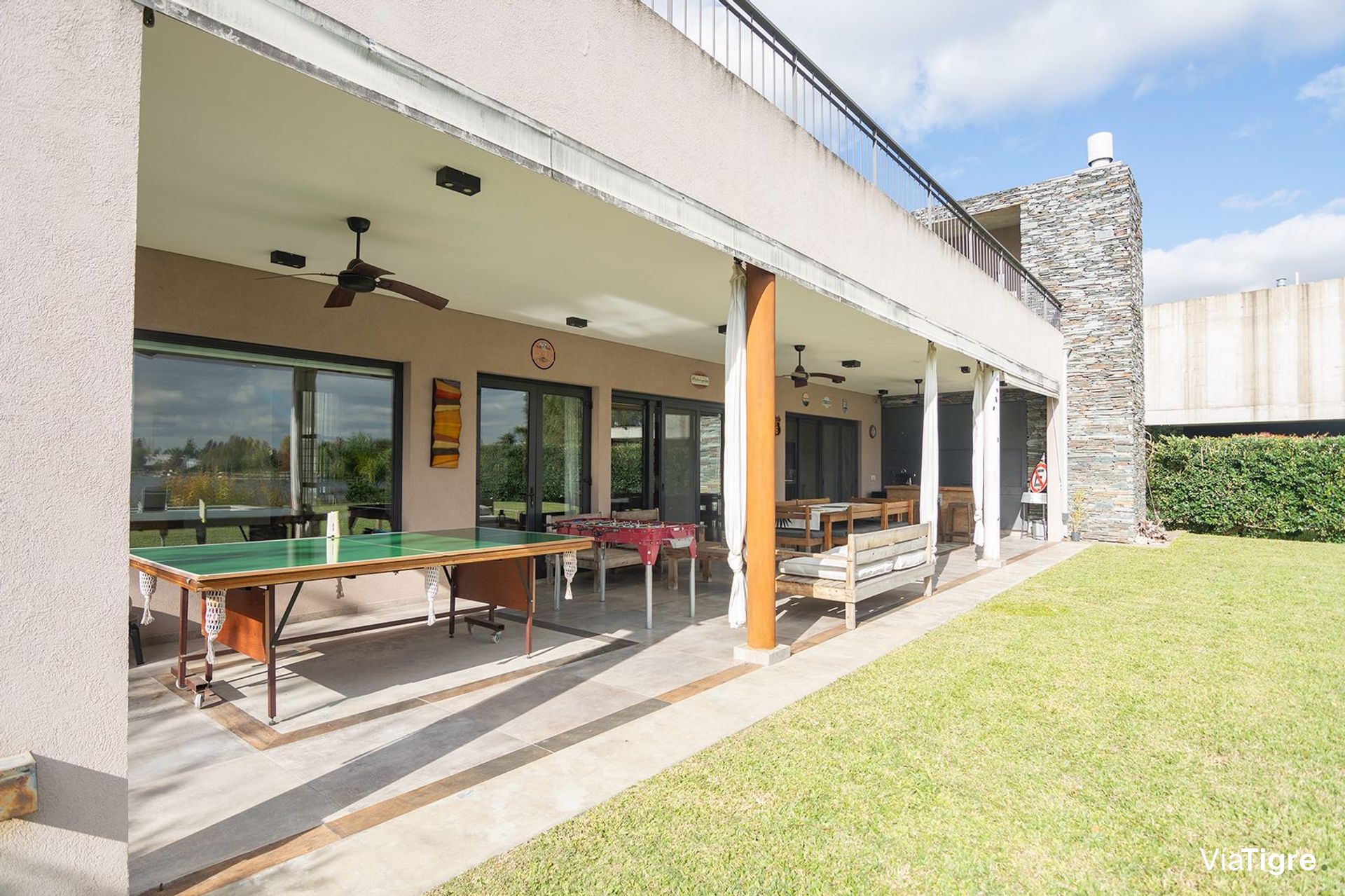Imponente casa en venta en Santa Catalina V. Nueva