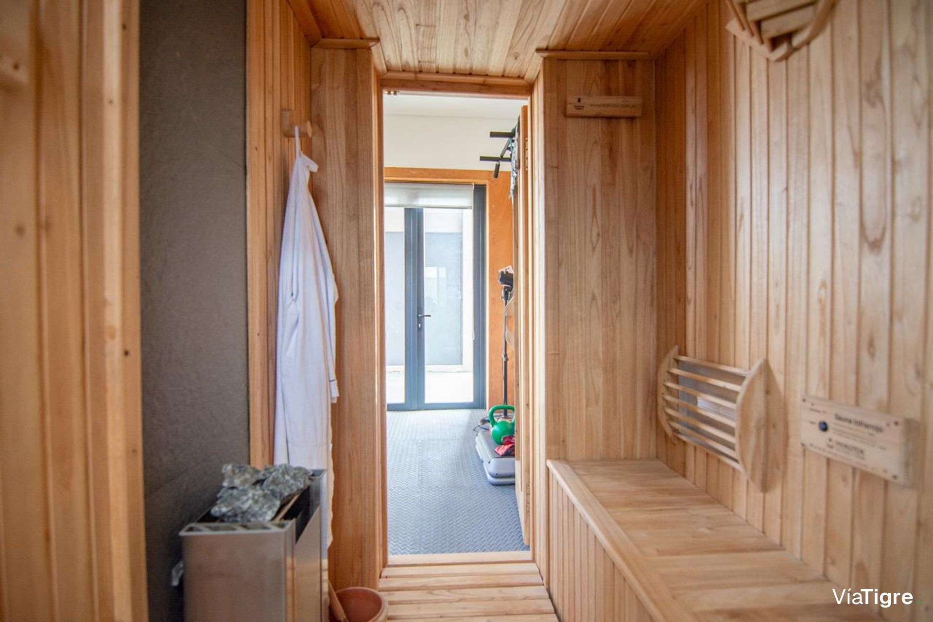 Imponente casa en venta en Santa Catalina V. Nueva