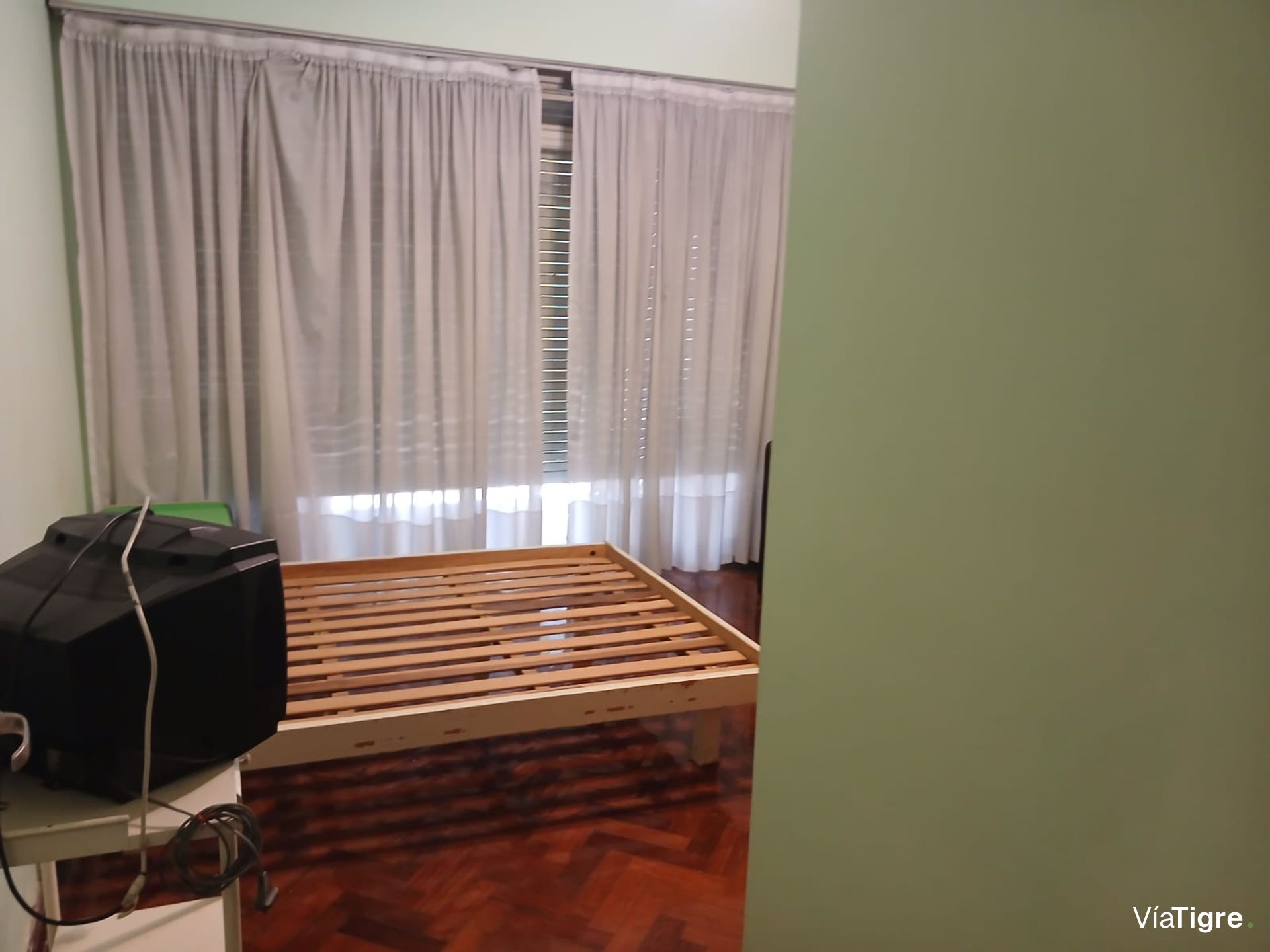 Departamento 3 Ambientes En Beccar- Av Centenario