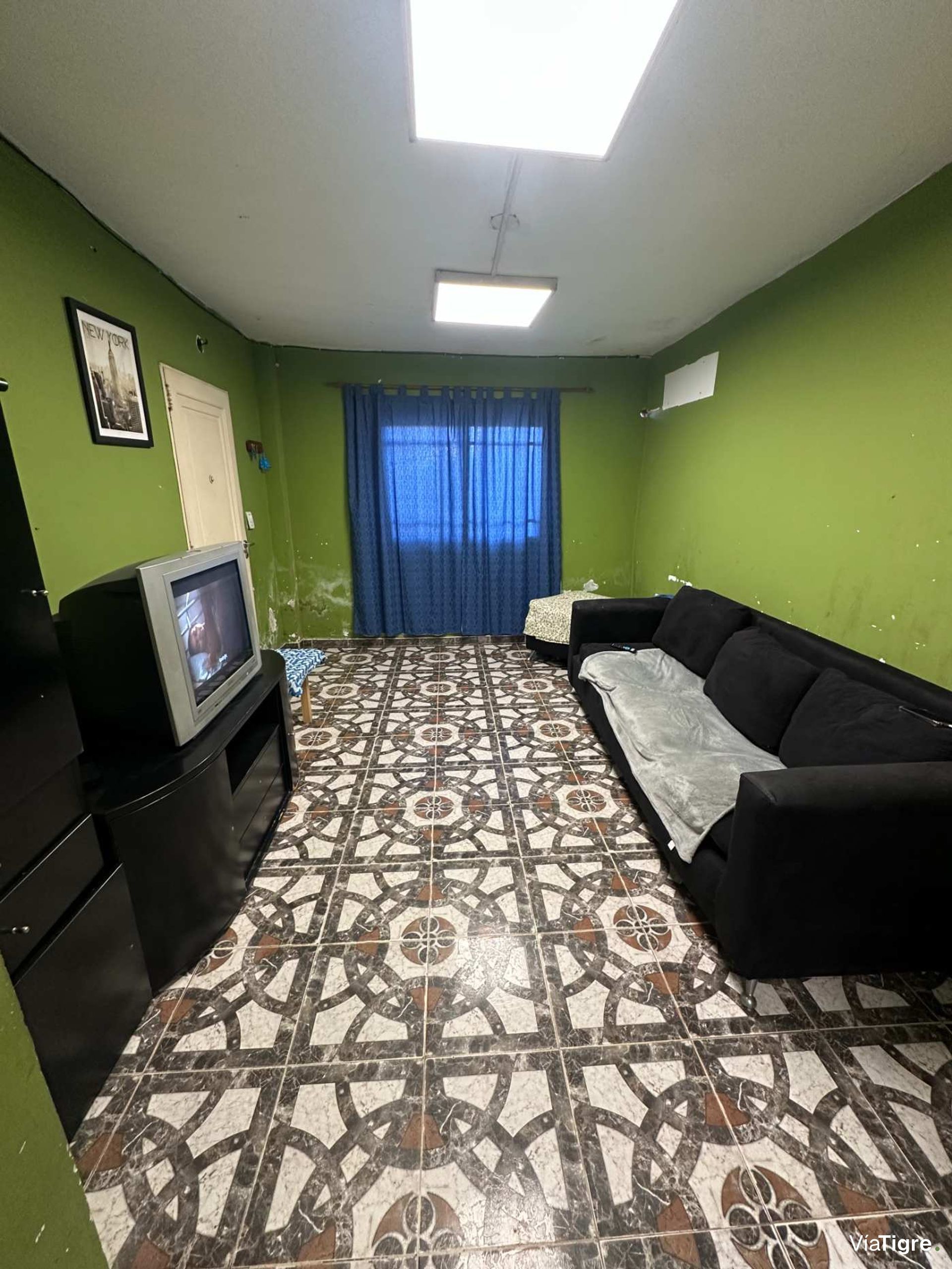 Casa con dpto independiente en el Talar en VENTA