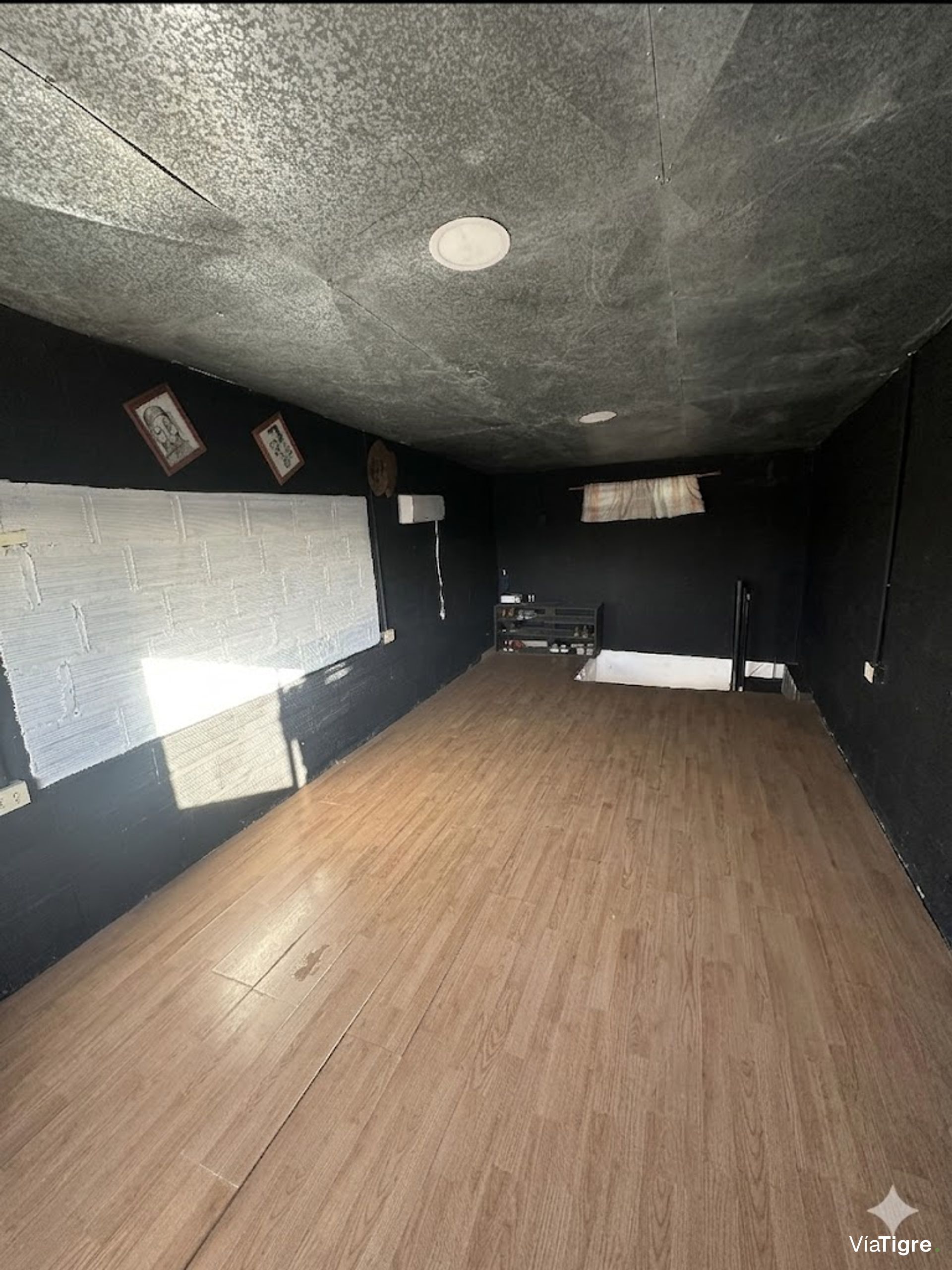 Casa con dpto independiente en el Talar en VENTA