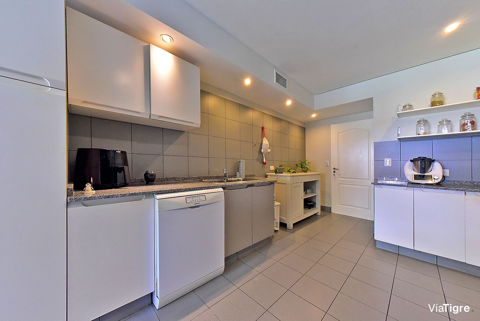 Venta Casa 6 Ambientes Martinez Pileta Y Quincho