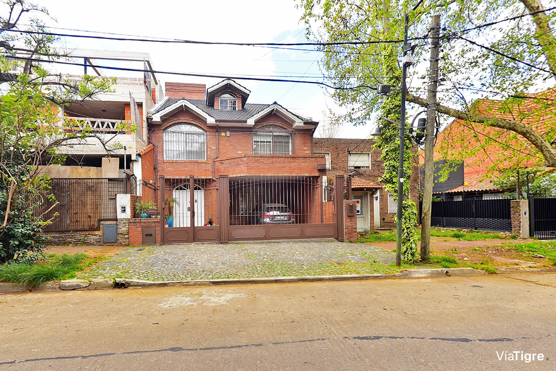 Venta Casa 6 Ambientes Martinez Pileta Y Quincho