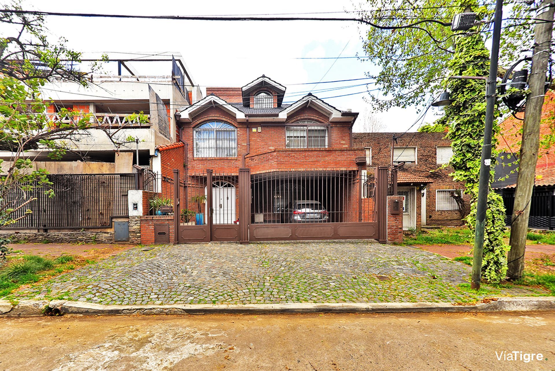 Venta Casa 6 Ambientes Martinez Pileta Y Quincho