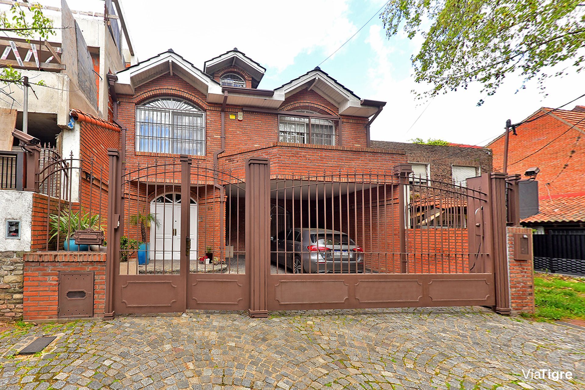 Venta Casa 6 Ambientes Martinez Pileta Y Quincho