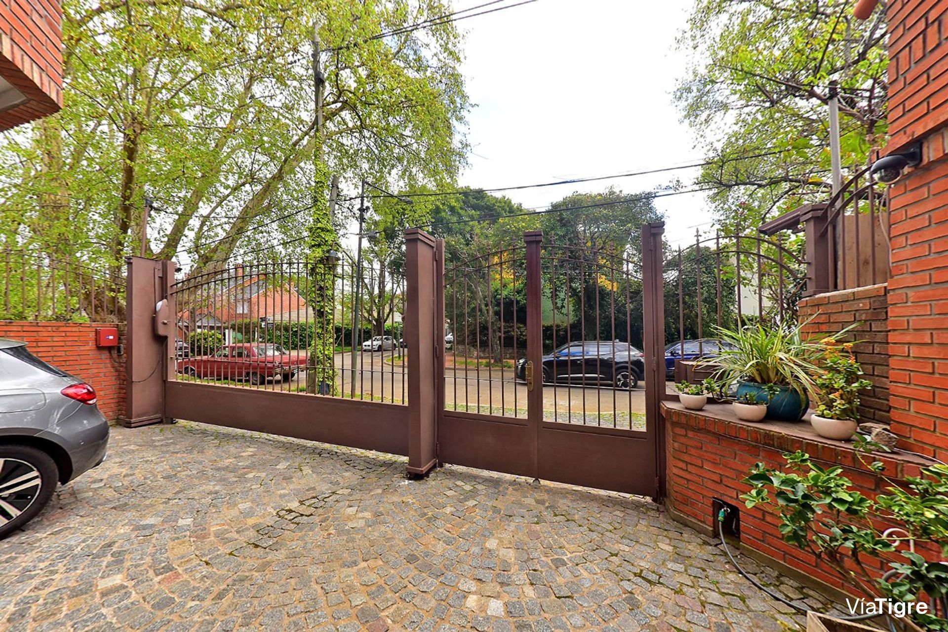 Venta Casa 6 Ambientes Martinez Pileta Y Quincho