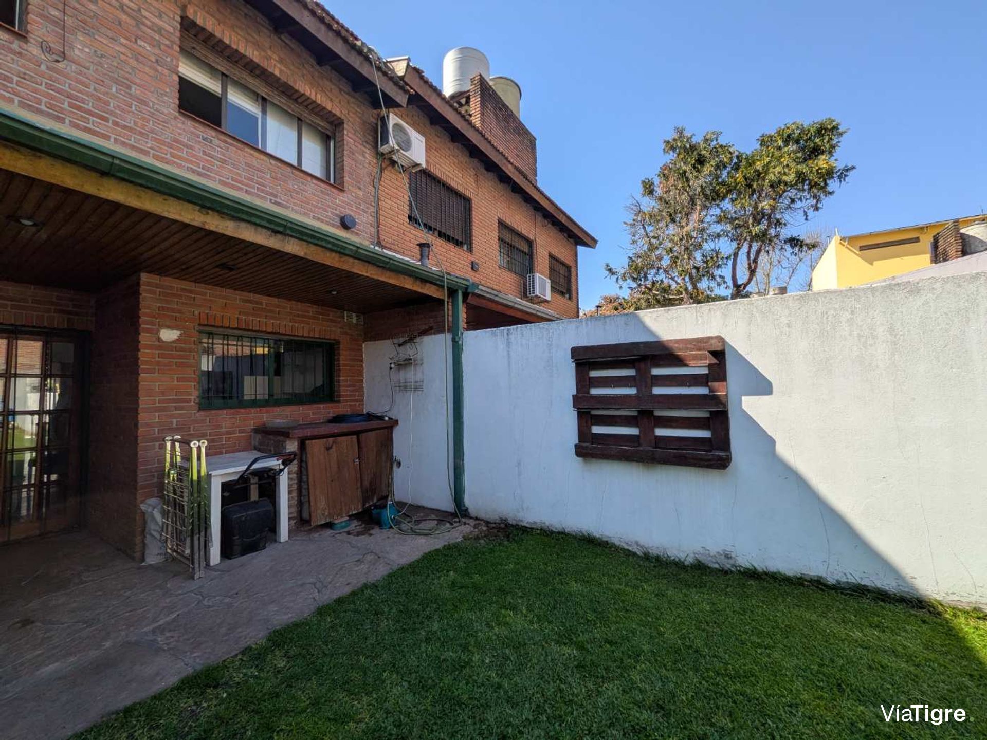 Casa 4 ambientes en venta Olivos cochera jardin