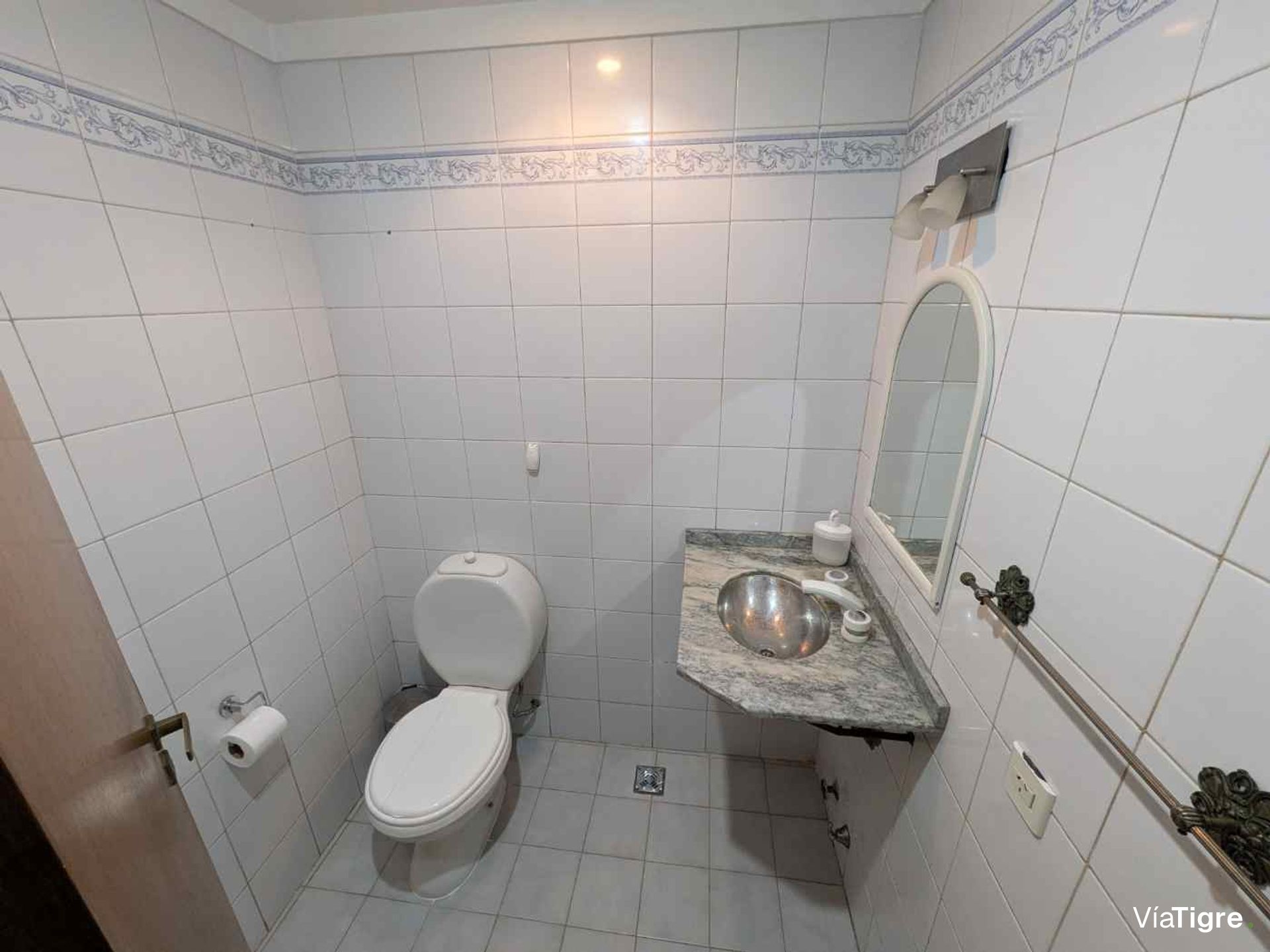 Casa 4 ambientes en venta Olivos cochera jardin