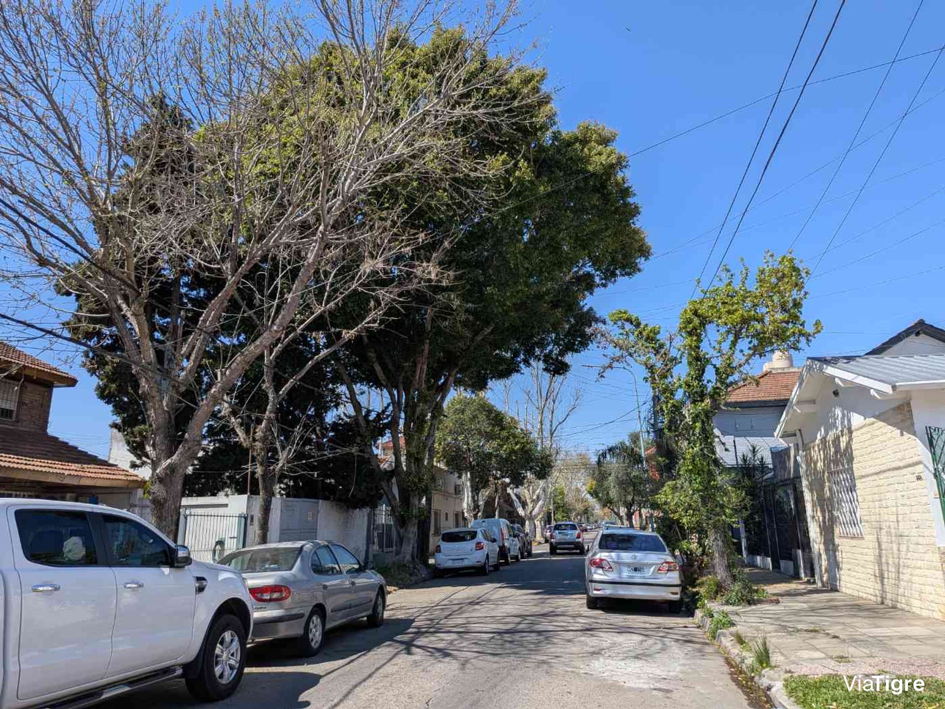 Casa 4 ambientes en venta Olivos cochera jardin