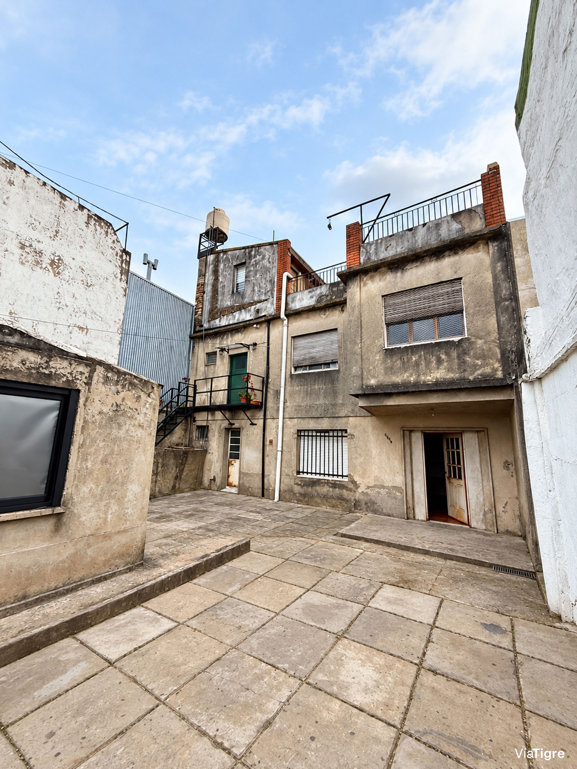 Venta casa 5 amb a reciclar en Villa Martelli