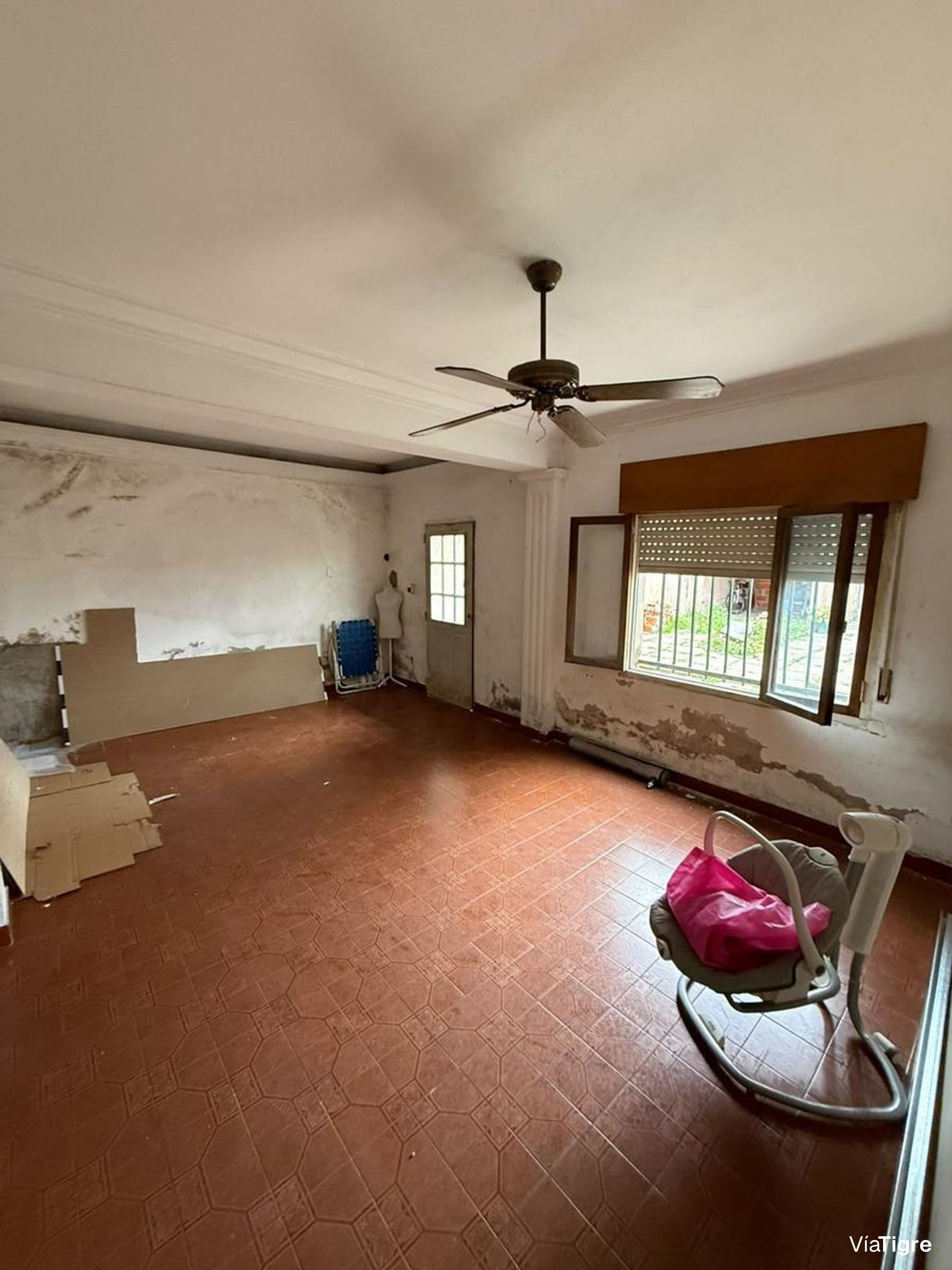 Venta casa 5 amb a reciclar en Villa Martelli