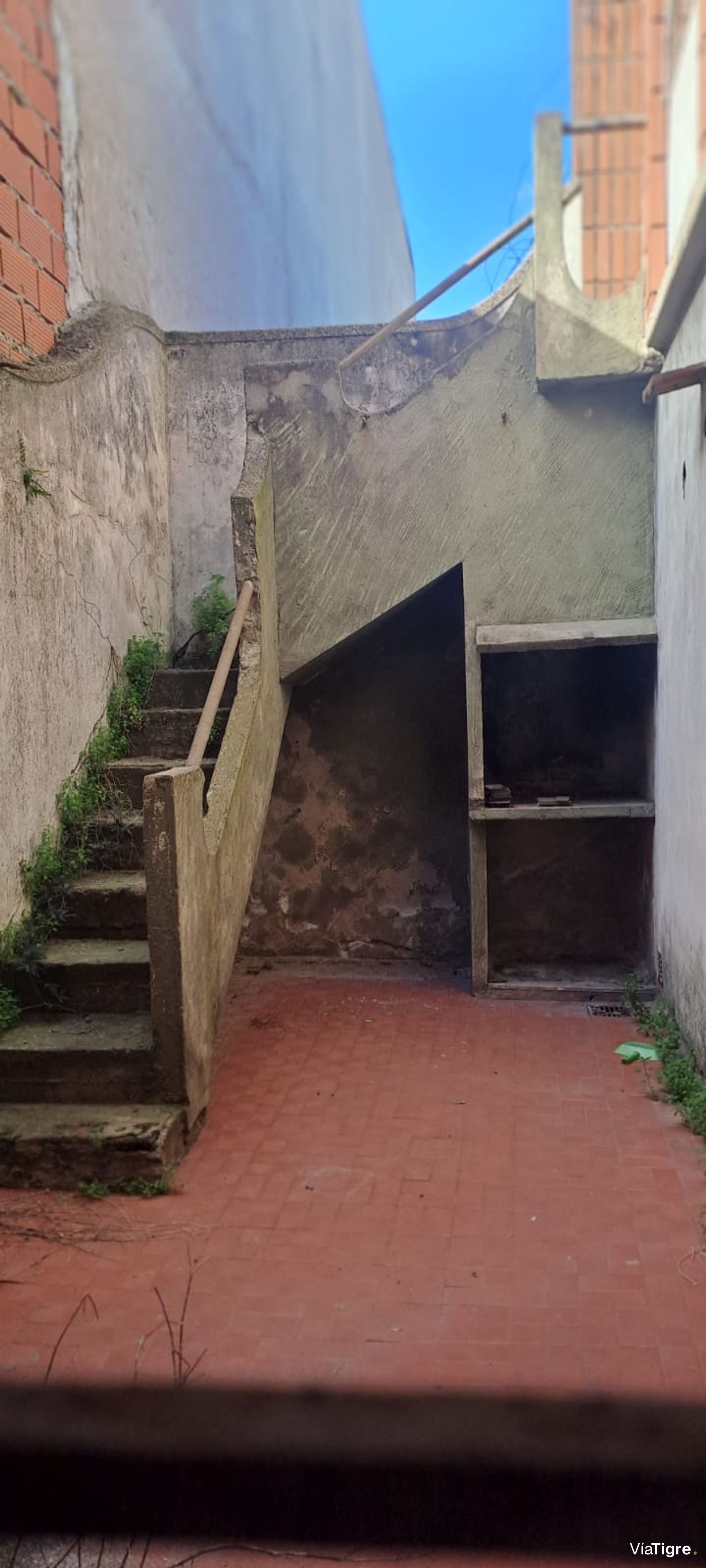 Venta casa 5 amb a reciclar en Villa Martelli