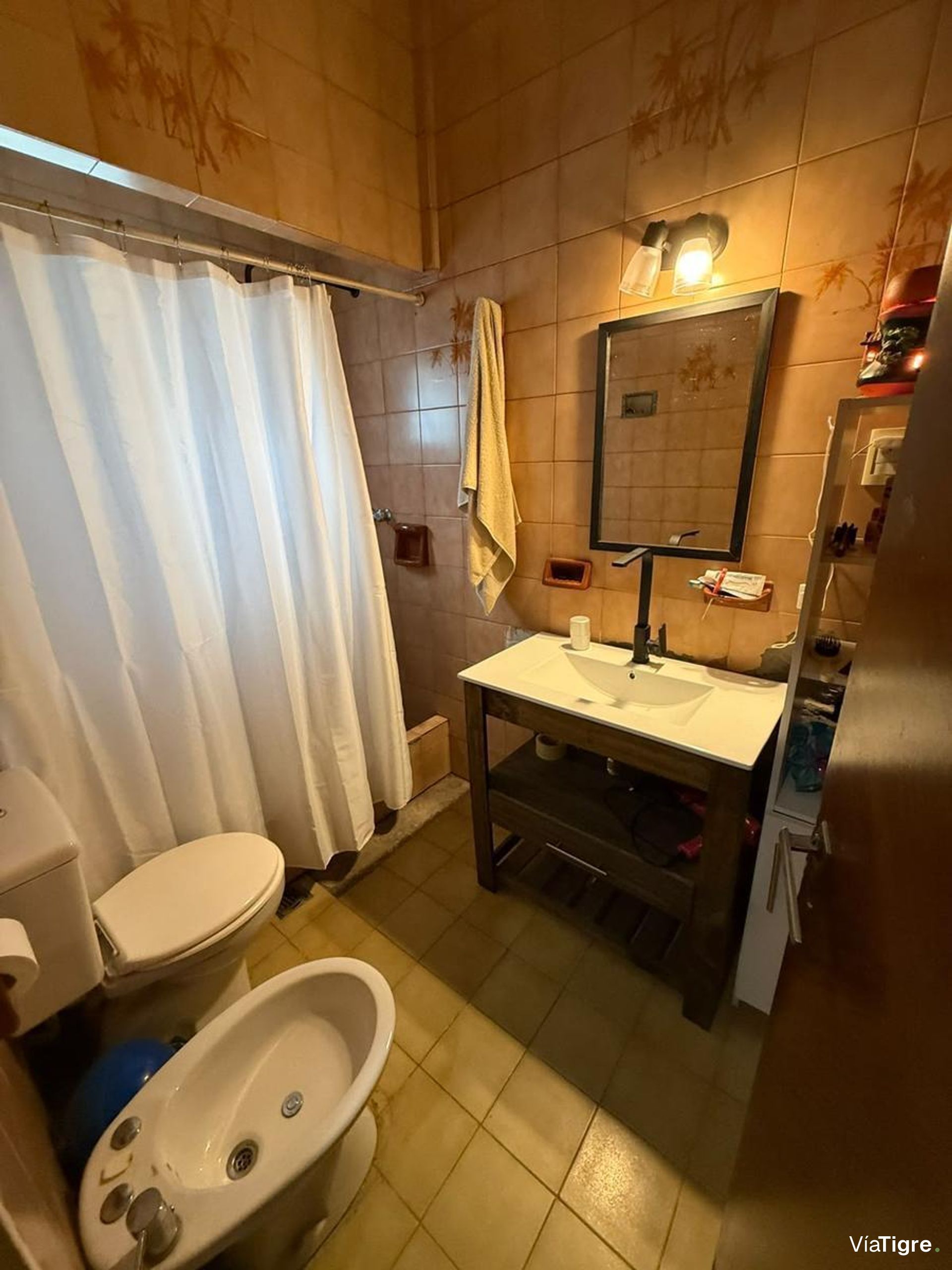Venta casa 5 amb a reciclar en Villa Martelli