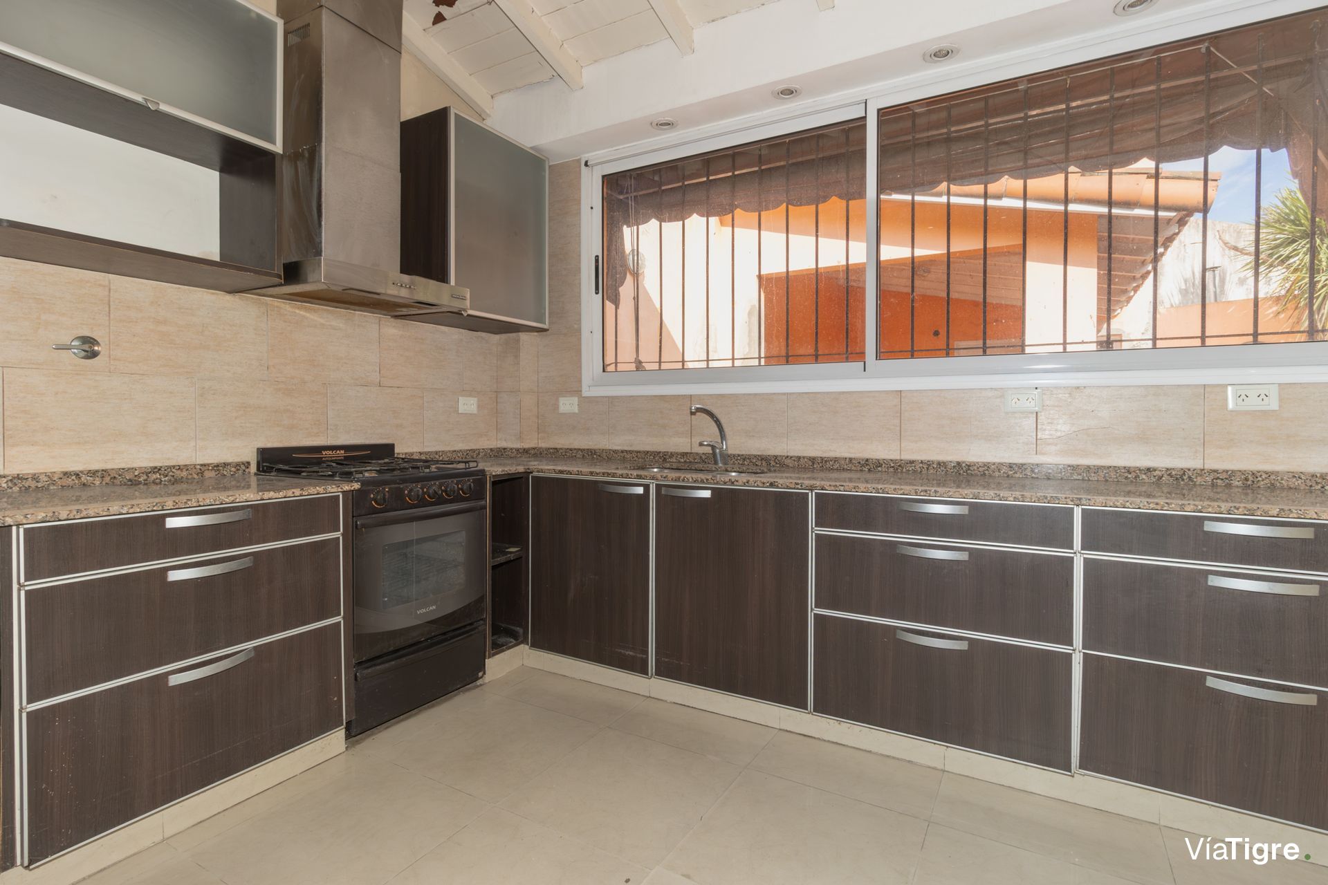 Casa En Venta Carapachay Exc. Ubicacion 2/3 Amb.