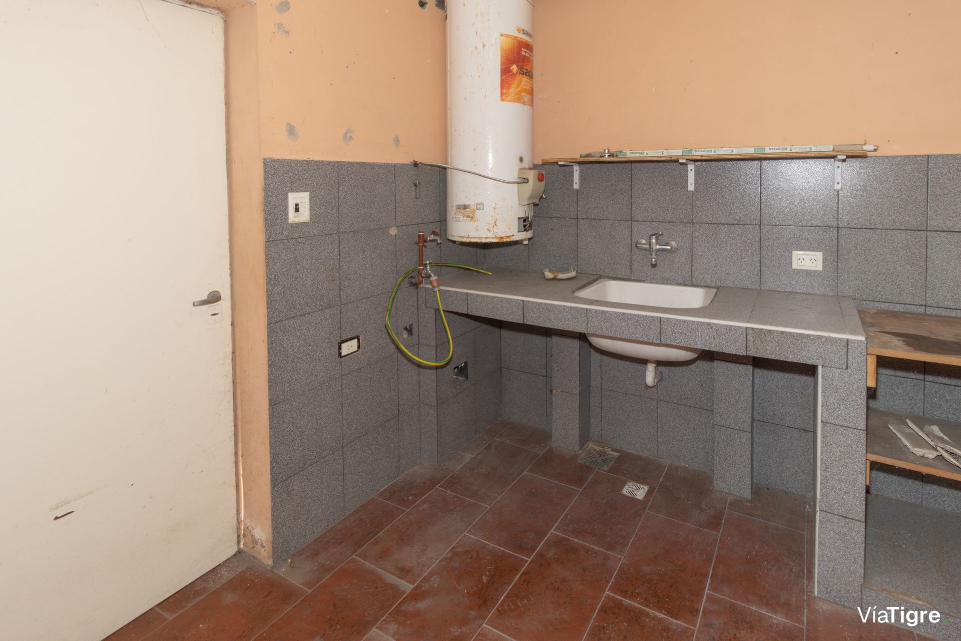 Casa En Venta Carapachay Exc. Ubicacion 2/3 Amb.