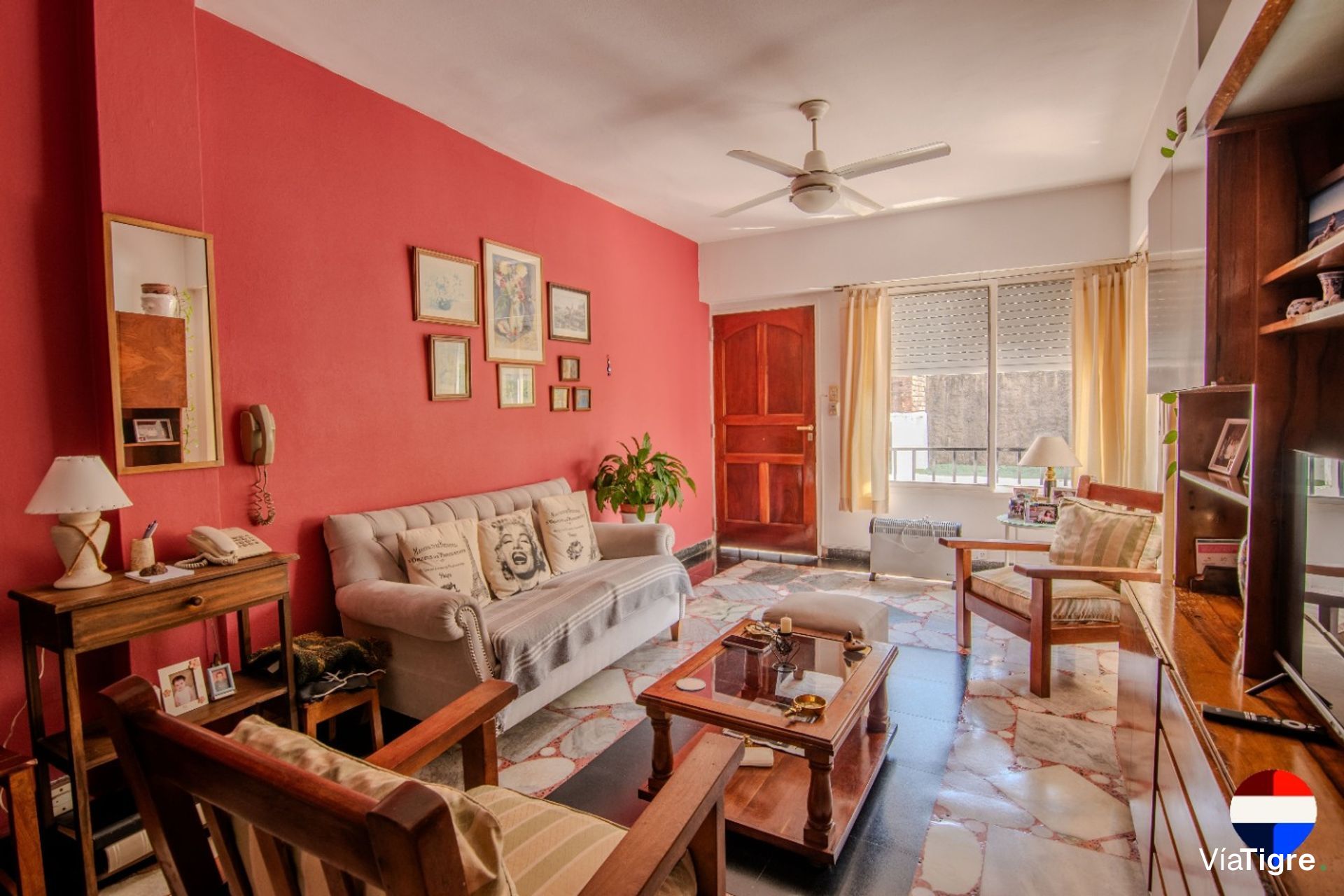 Venta Olivos 2 Casas C/ Pileta, Garaje + Local