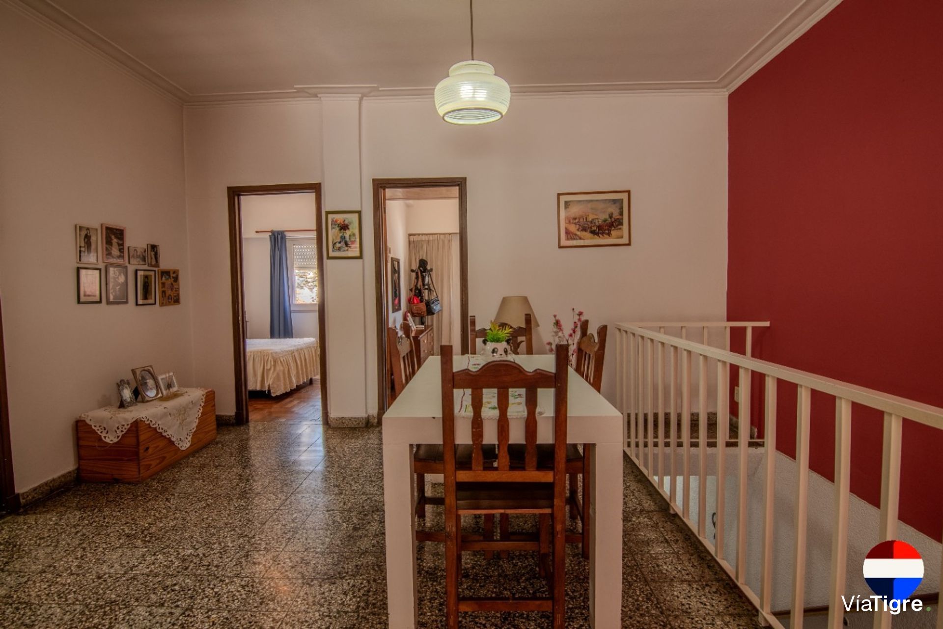Venta Olivos 2 Casas C/ Pileta, Garaje + Local