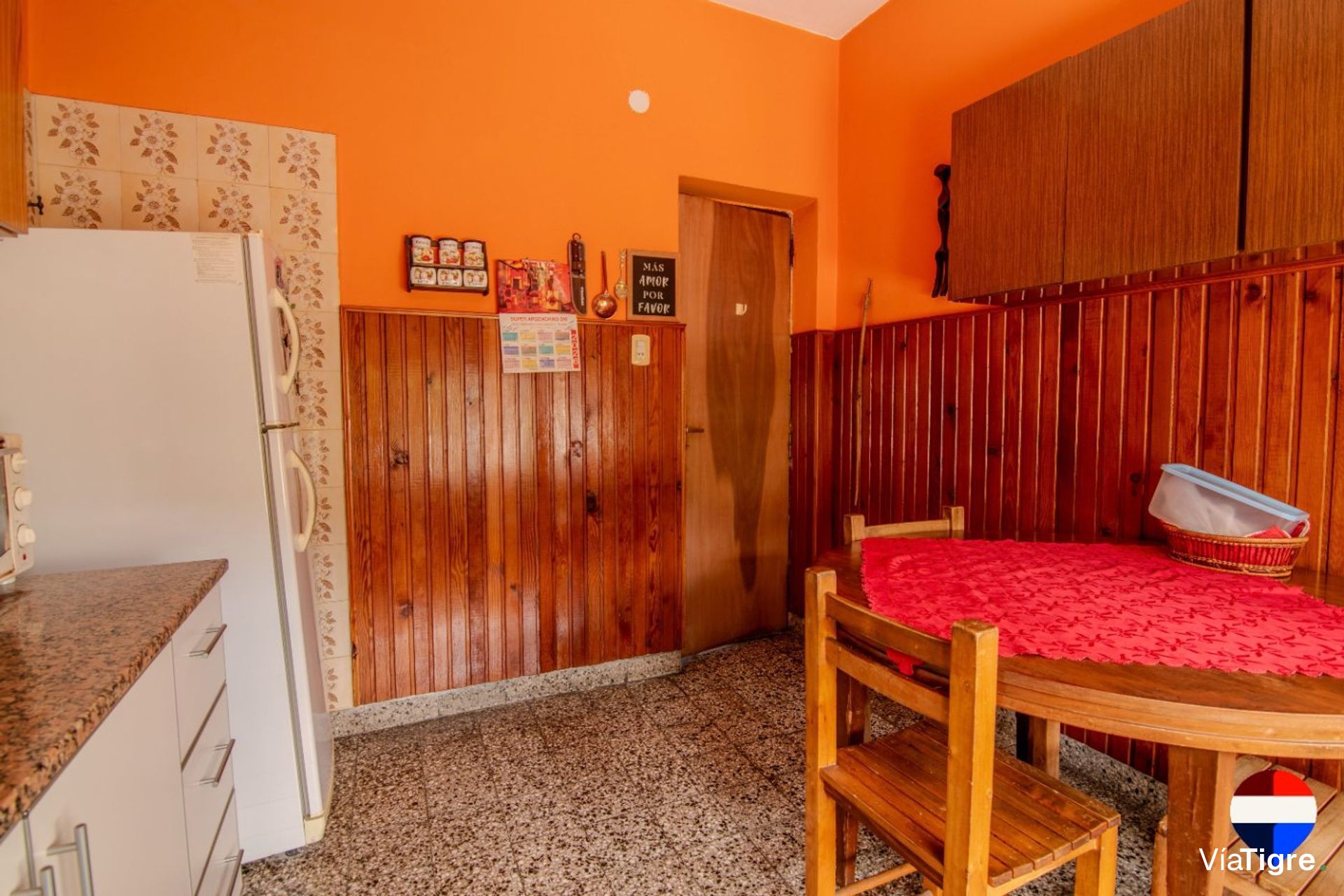 Venta Olivos 2 Casas C/ Pileta, Garaje + Local