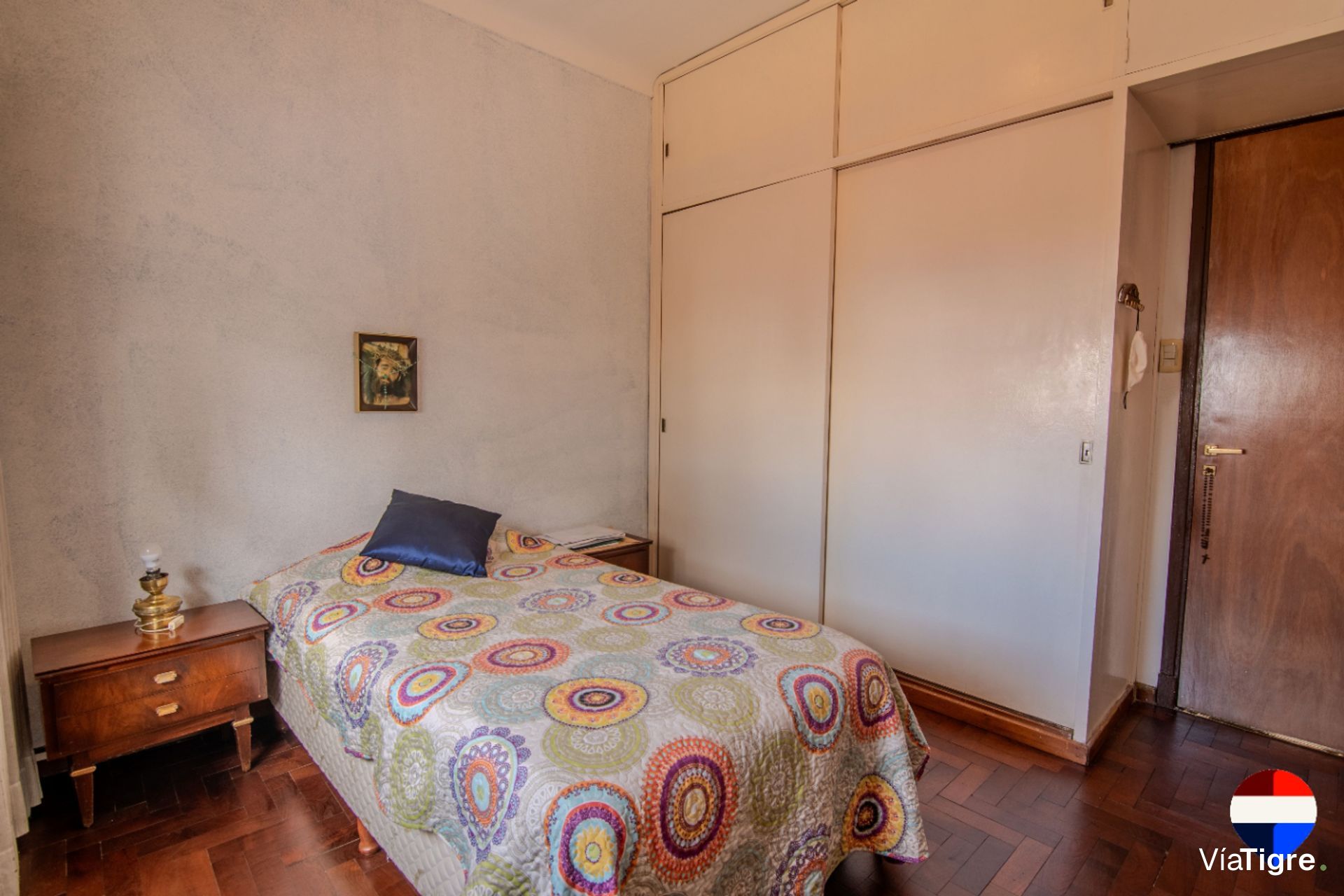 Venta Olivos 2 Casas C/ Pileta, Garaje + Local