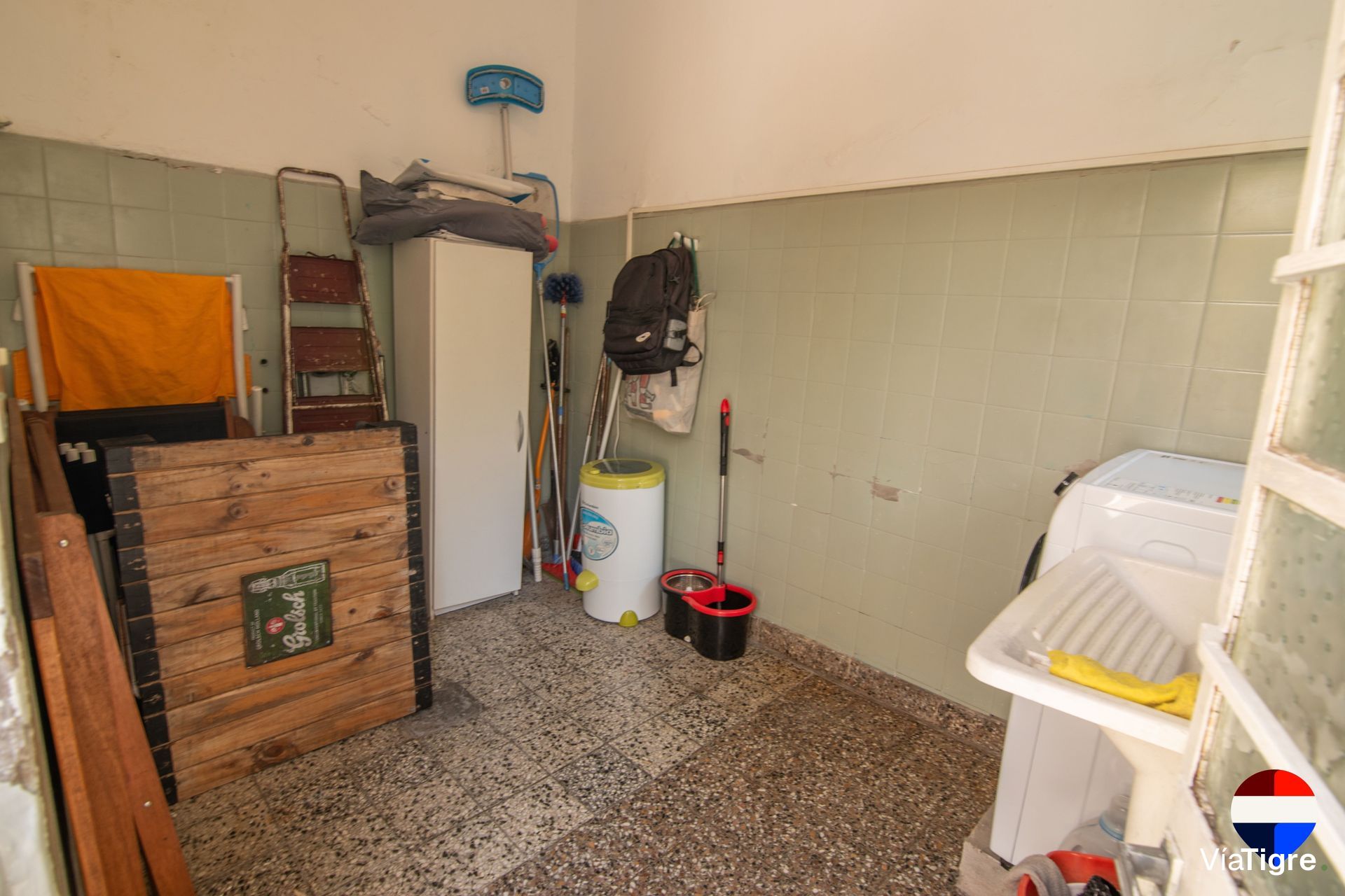 Venta Olivos 2 Casas C/ Pileta, Garaje + Local