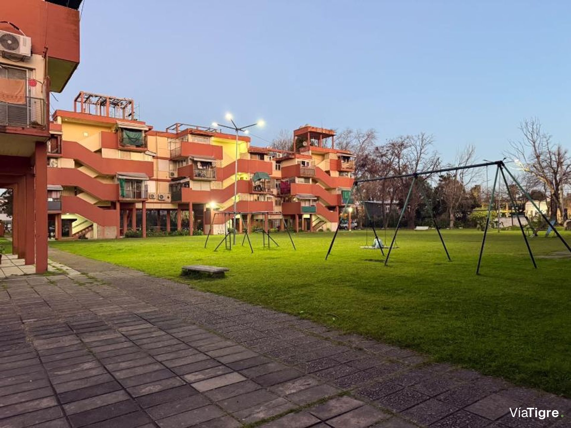 Depto Venta Tigre Oportunidad!-3 Amb. Escalera 1°-