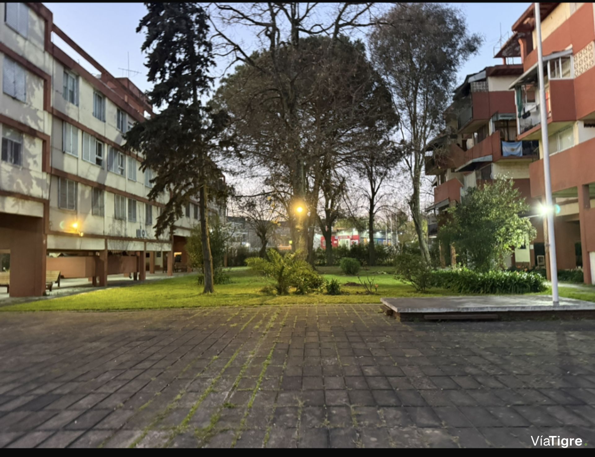 Depto Venta Tigre Oportunidad!-3 Amb. Escalera 1°-