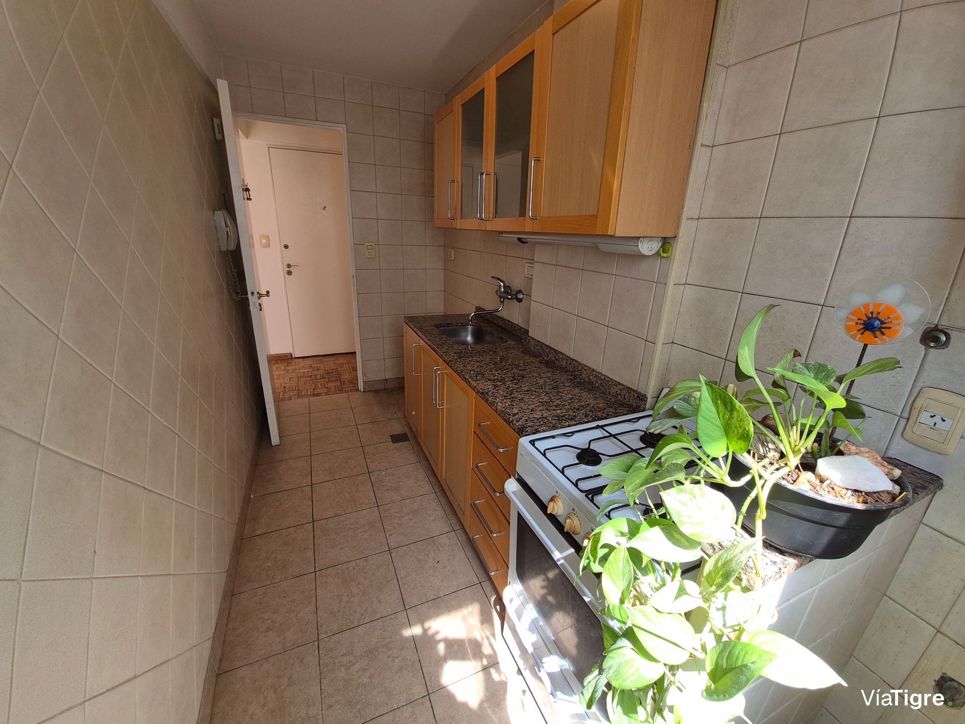 2 Amb. Olivos: Impecable, Luz y Pintado a Nuevo