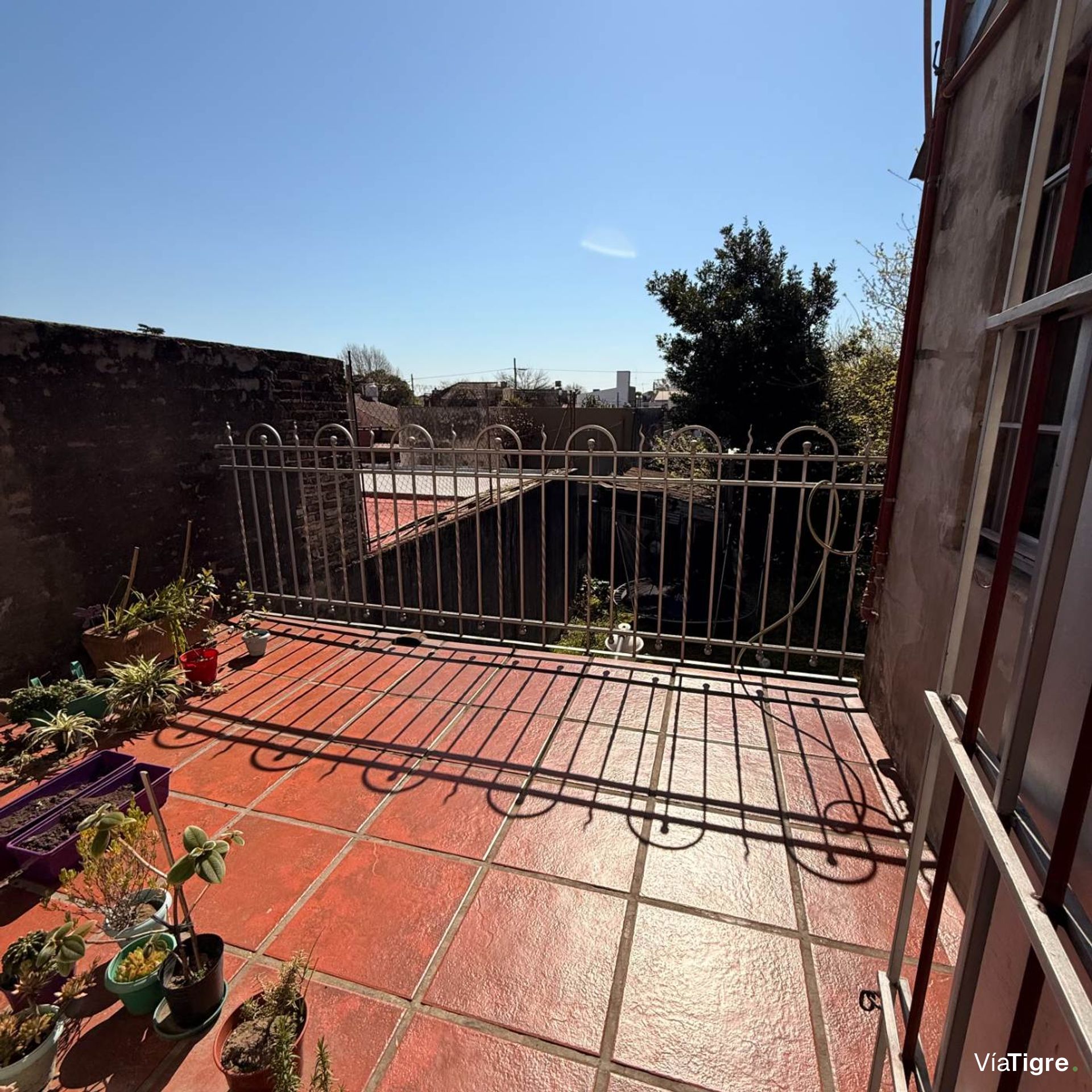 Venta casa 4 habitaciones con salon Villa Adelina