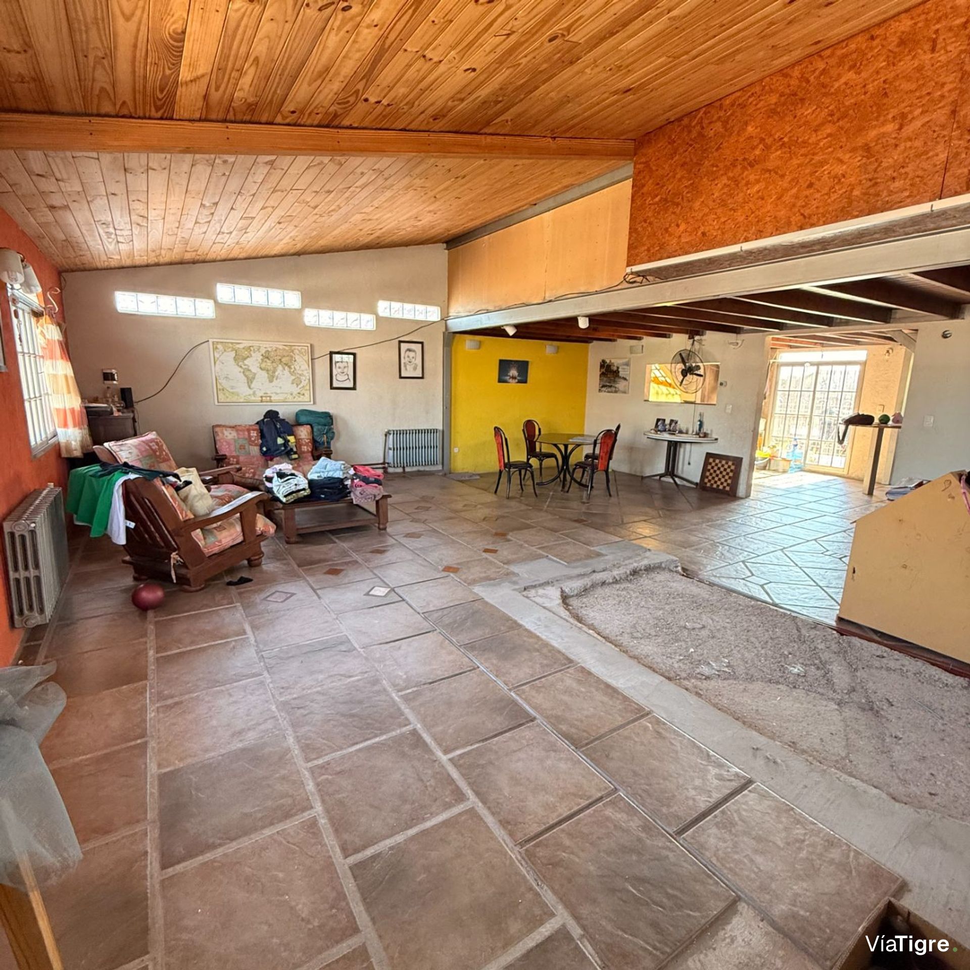 Venta casa 4 habitaciones con salon Villa Adelina