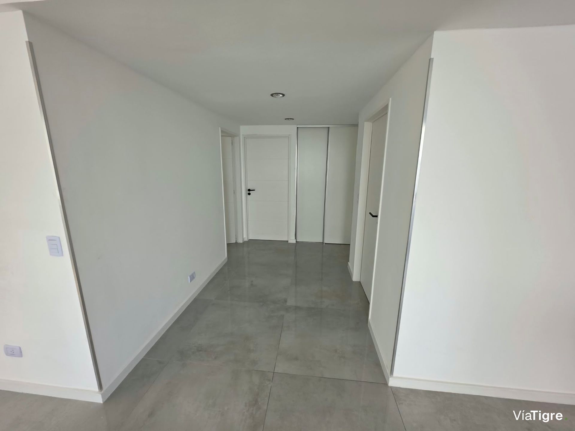 Alquiler dpto 3 amb Tigre, Brickell Boulevard coch