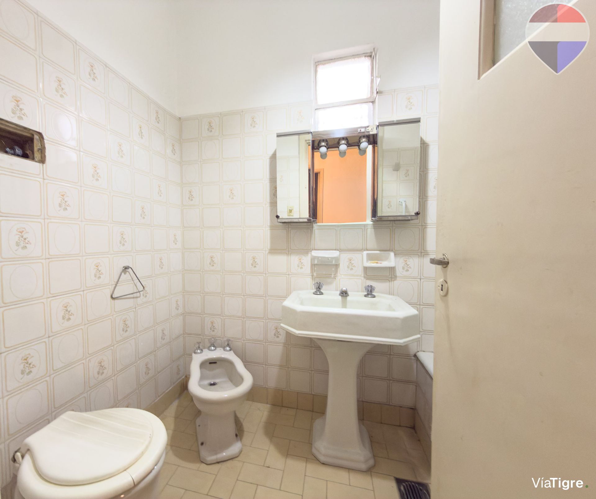 Venta Multifamiliar Casa+Patio+Consul+Depto
