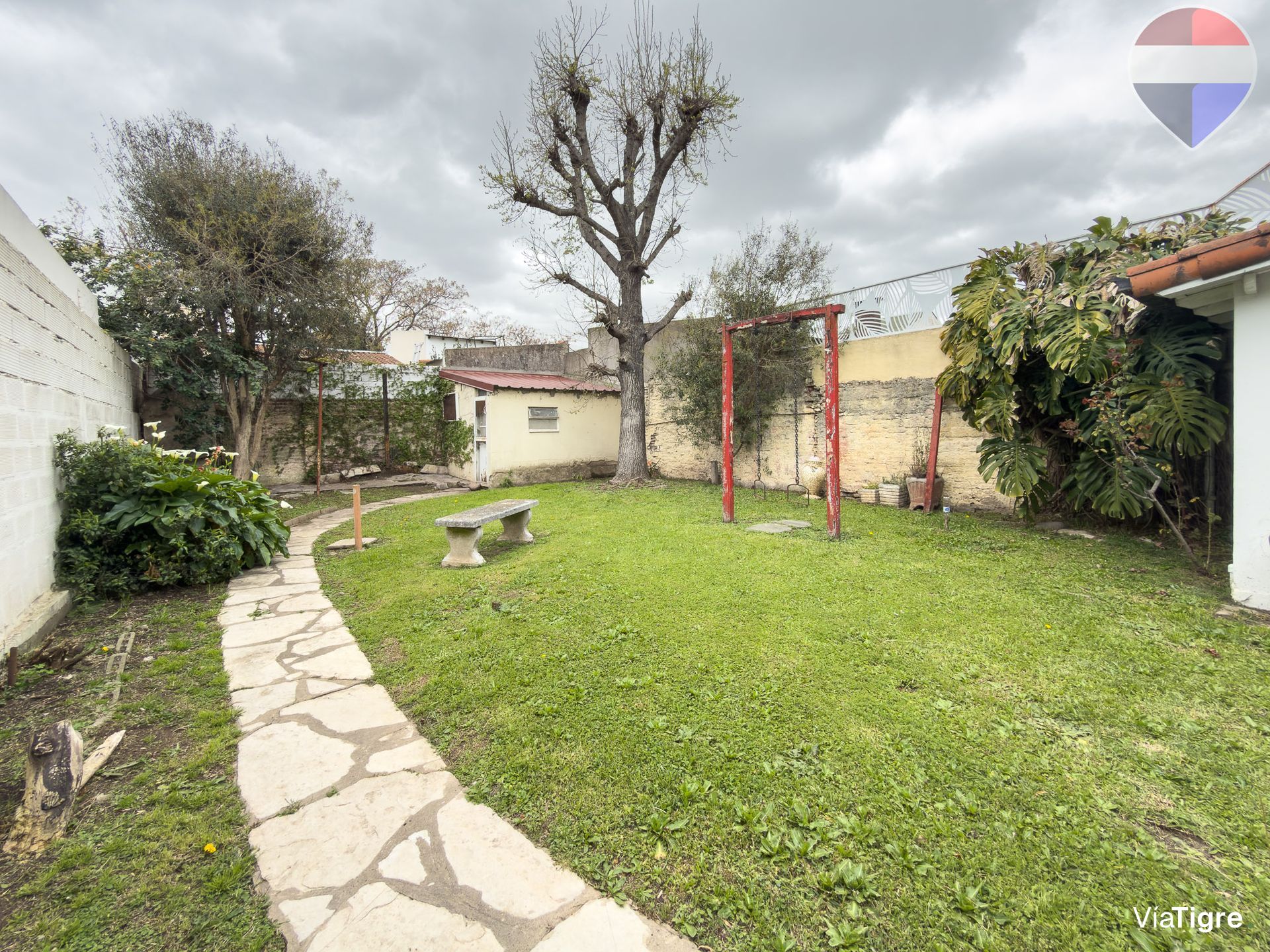 Venta Multifamiliar Casa+Patio+Consul+Depto