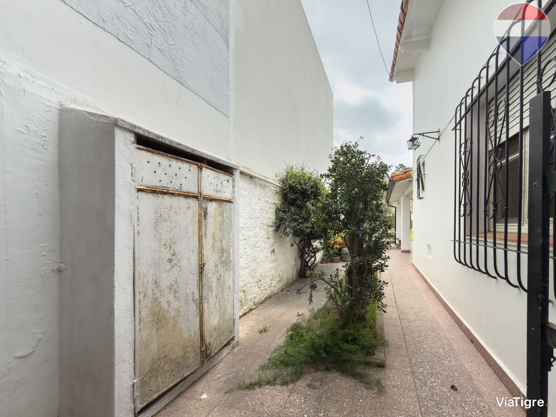 Venta Multifamiliar Casa+Patio+Consul+Depto