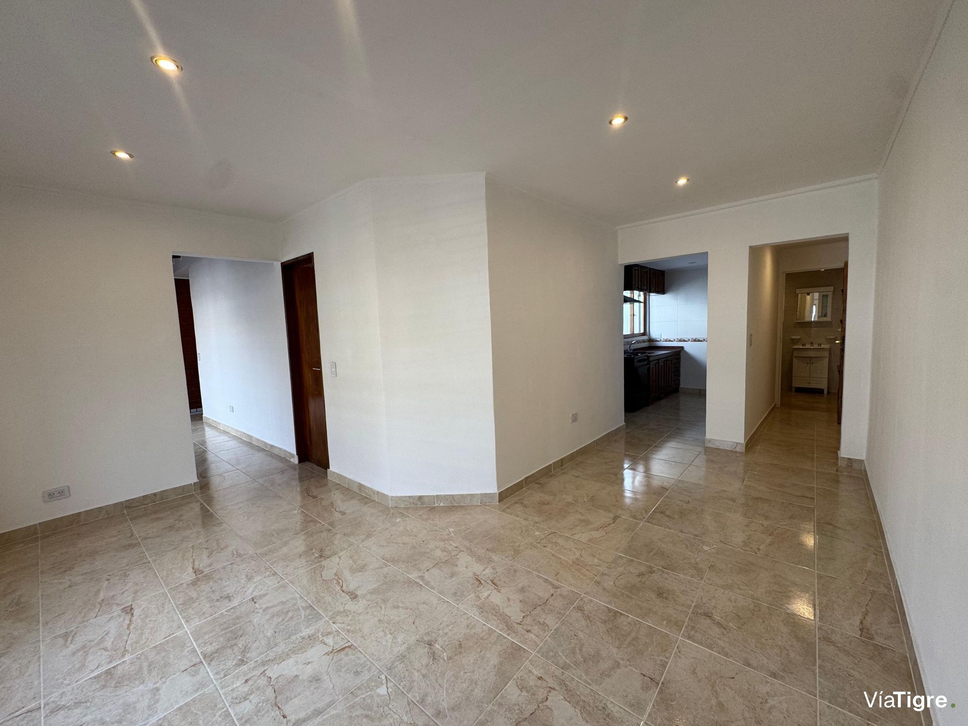 Alquiler 3Amb/Escritorio/Balcon/Patio/Parrilla