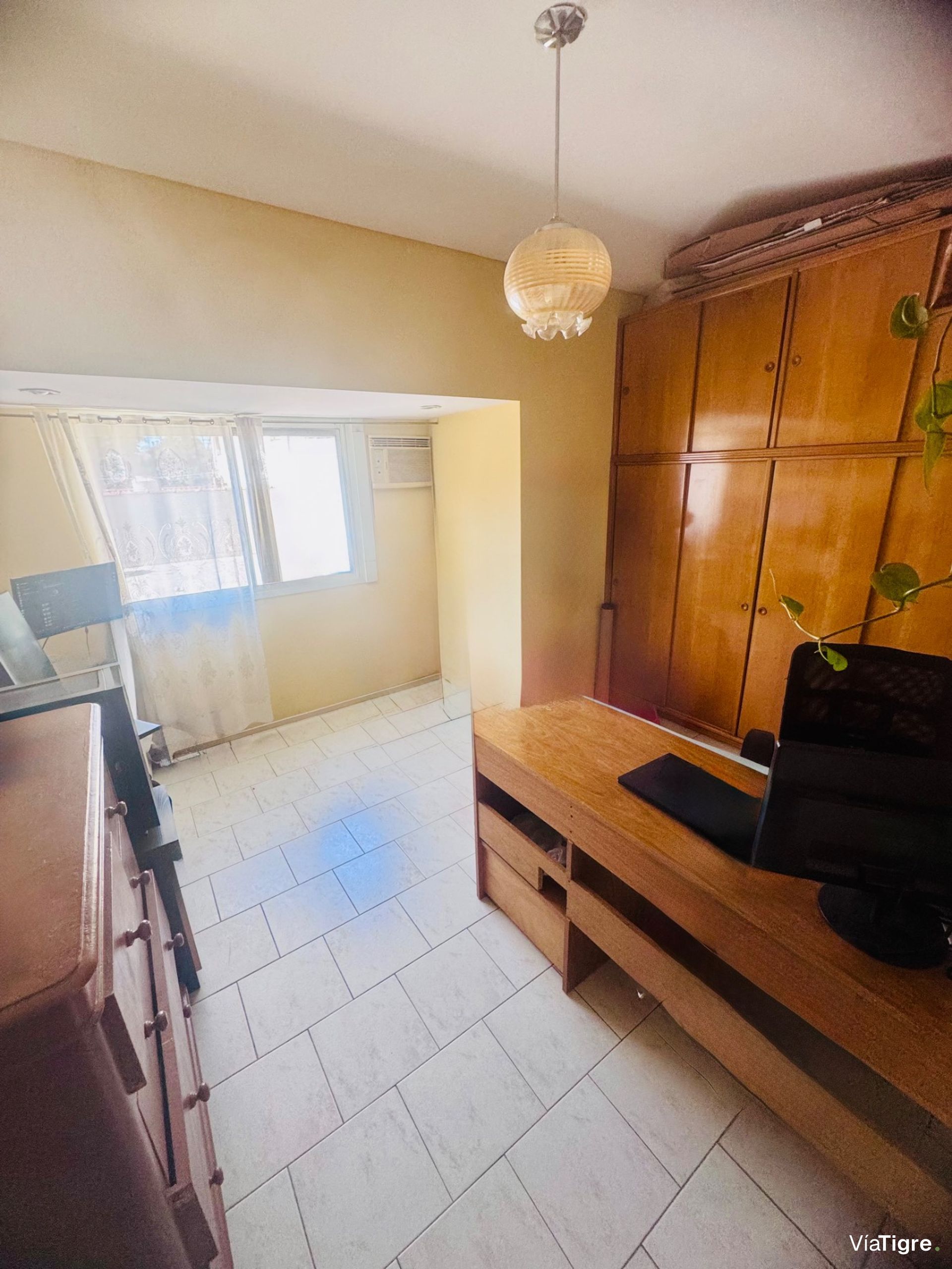 Venta PH con dos viviendas y patio - Beccar