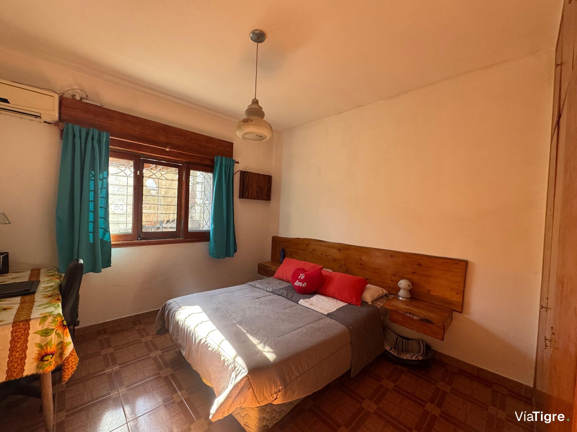 Casa En Venta/ 3 Amb/Cocheras/Jardin/San Fernando