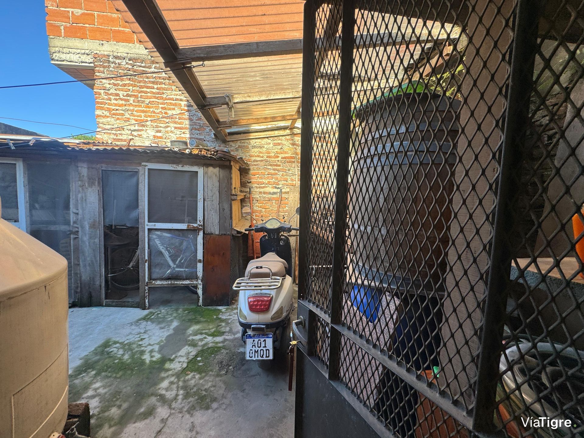 Casa En Venta/ 3 Amb/Cocheras/Jardin/San Fernando