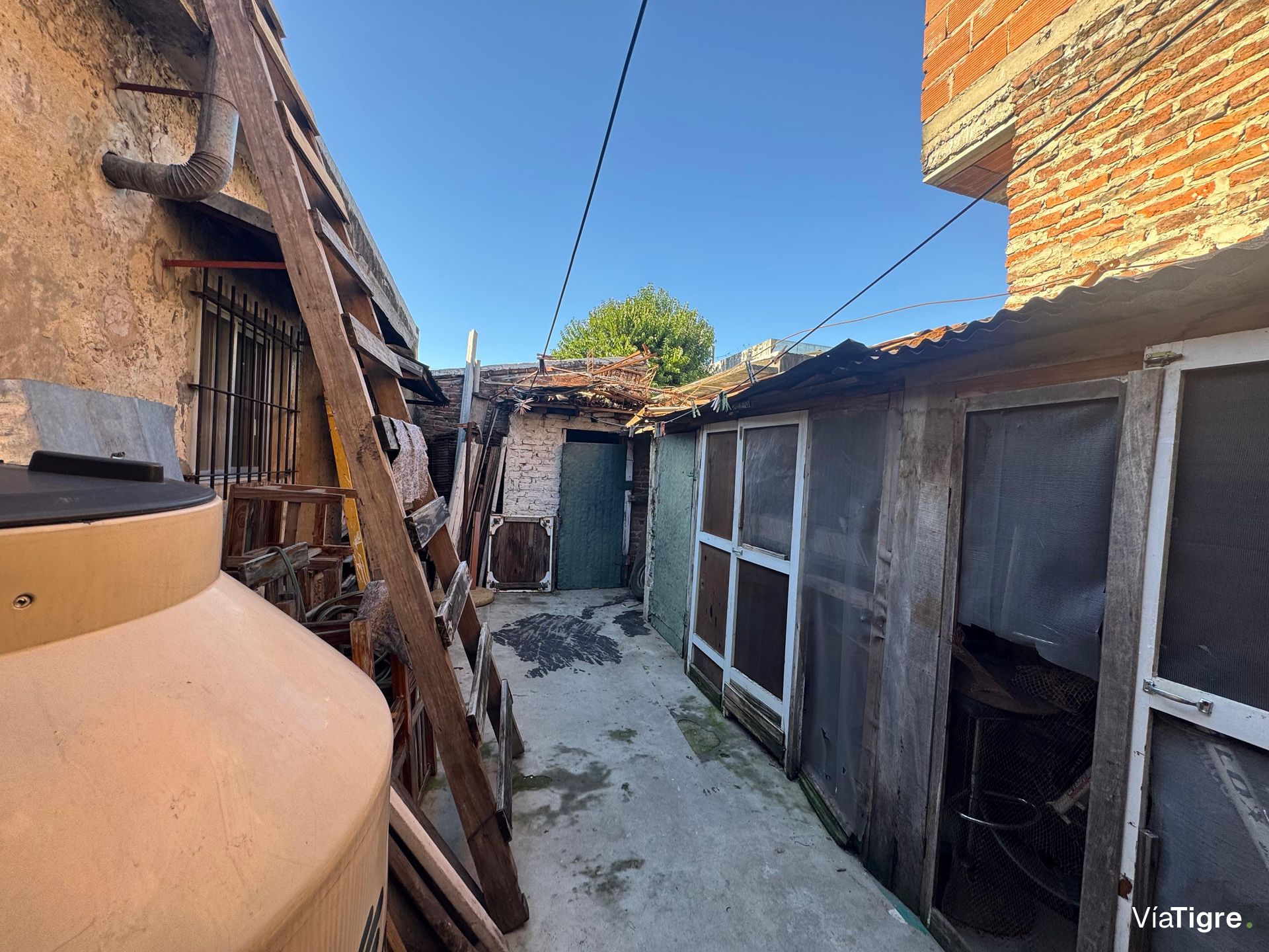 Casa En Venta/ 3 Amb/Cocheras/Jardin/San Fernando