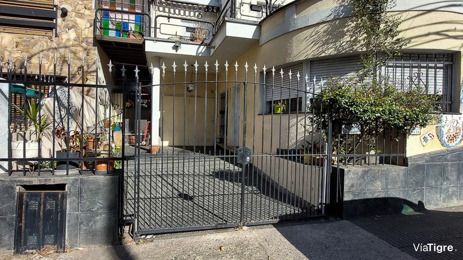 Venta Casa Olivos Pileta Jardin Cochera