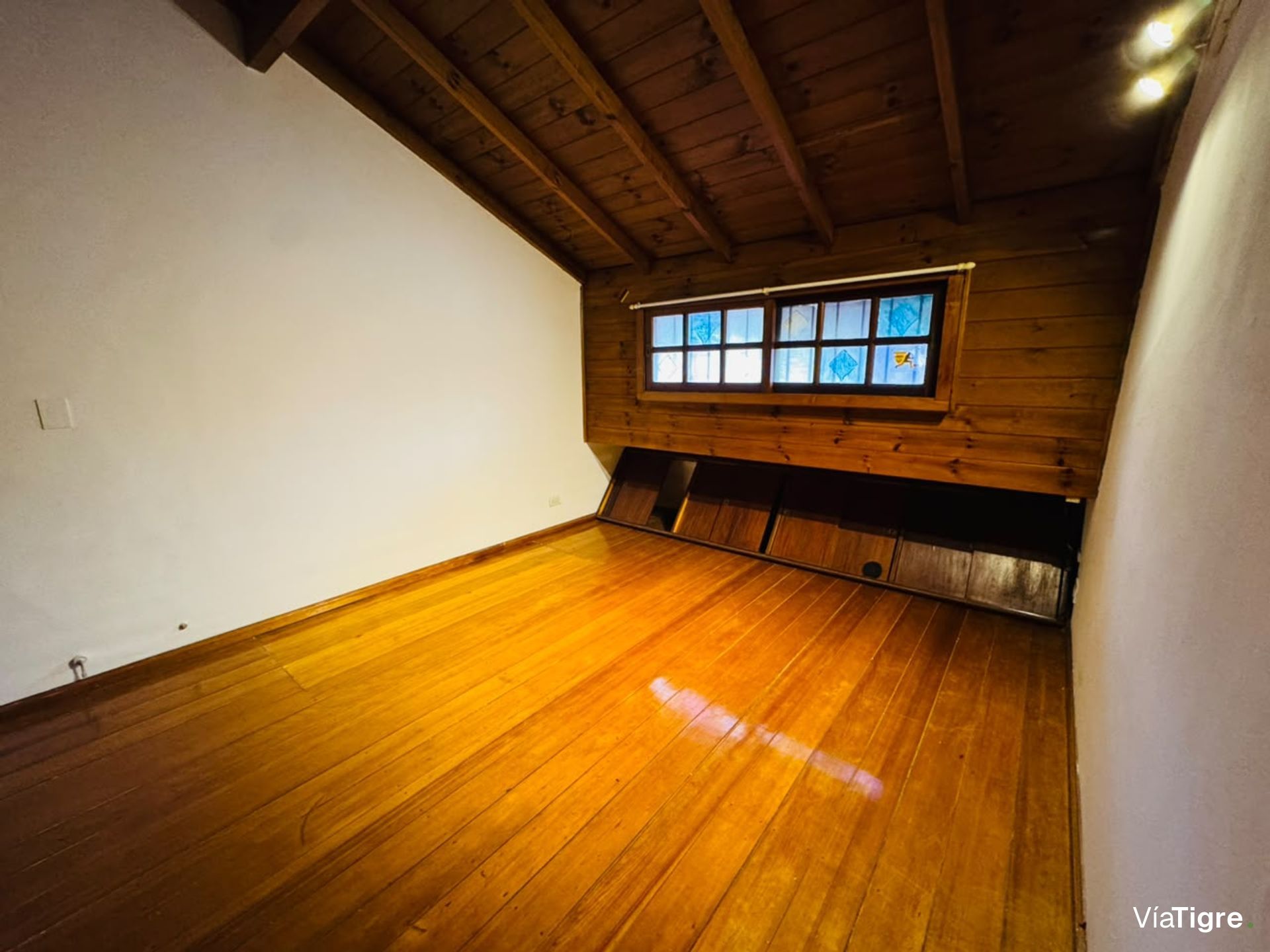 Casa En Venta/San Isidro/4 Amb/Jardín/Pileta
