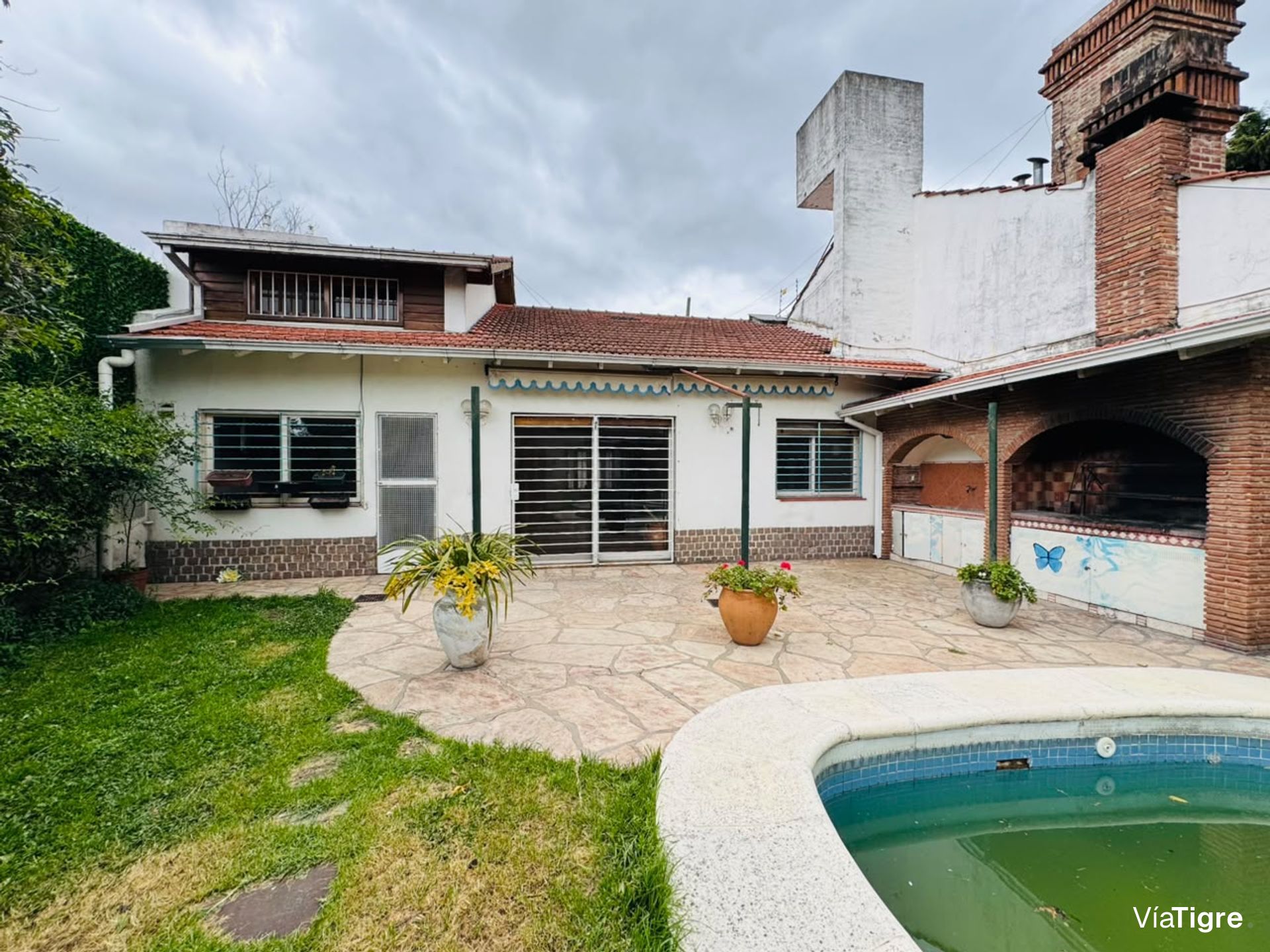 Casa En Venta/San Isidro/4 Amb/Jardín/Pileta