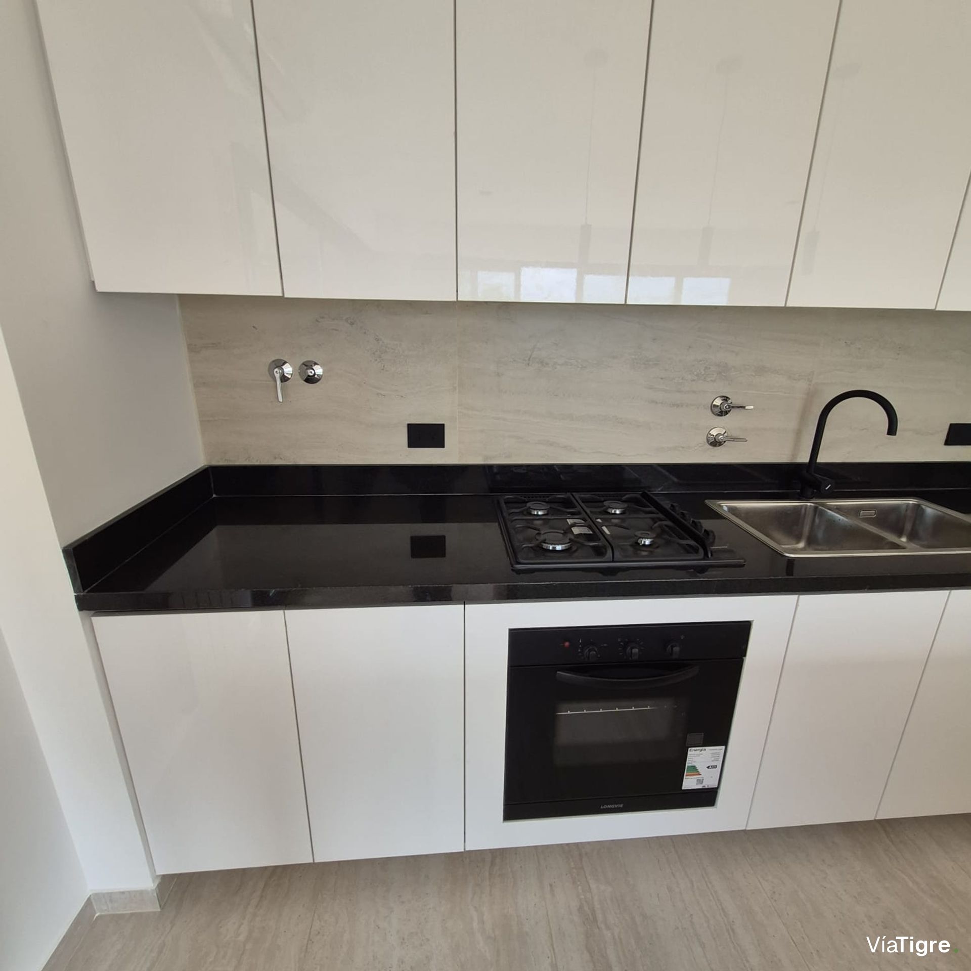 Venta a estrenar 2 Amb+coch Pto Olivos vista rio