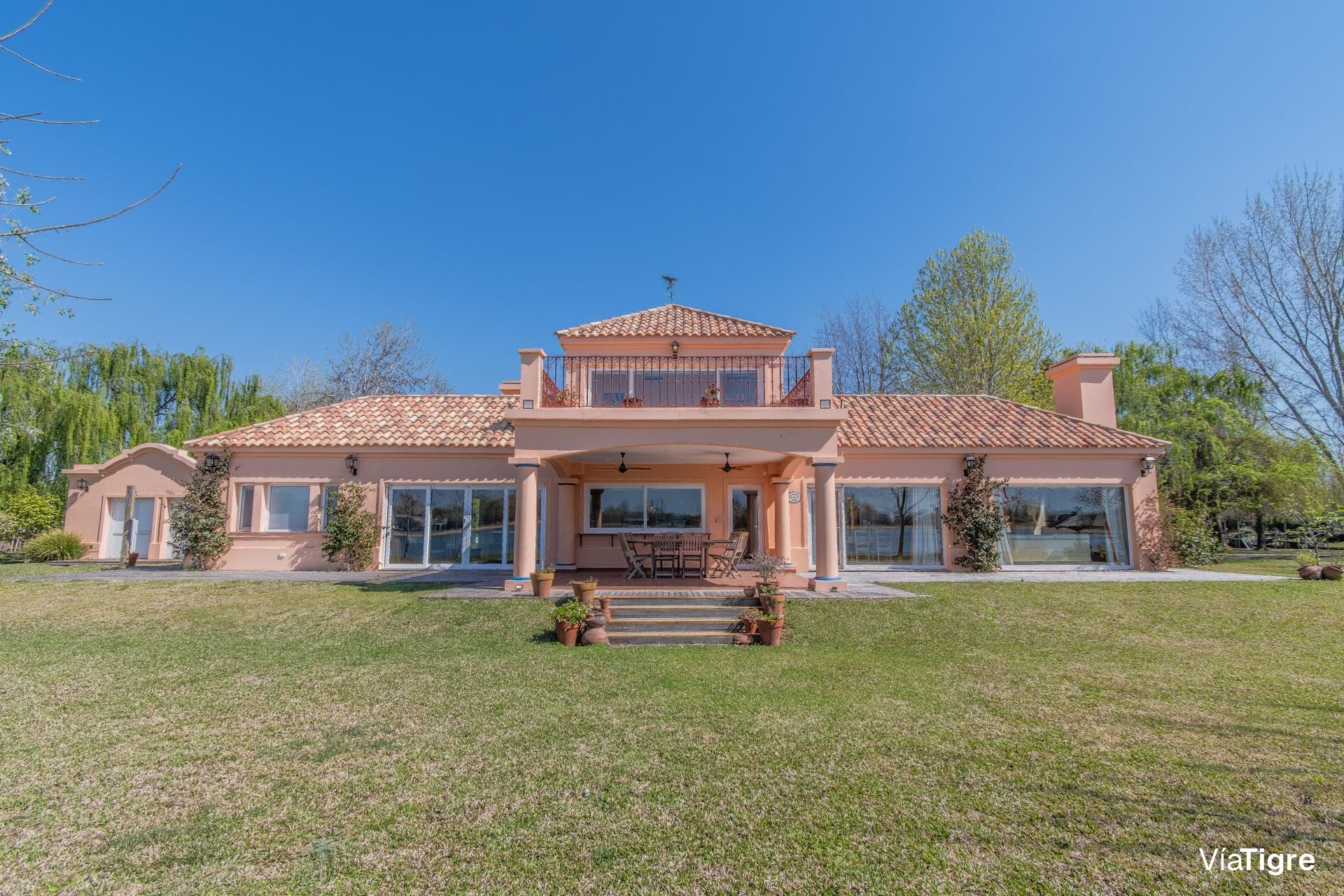 Casa 5 ambientes en venta en Isla del Este, Delta