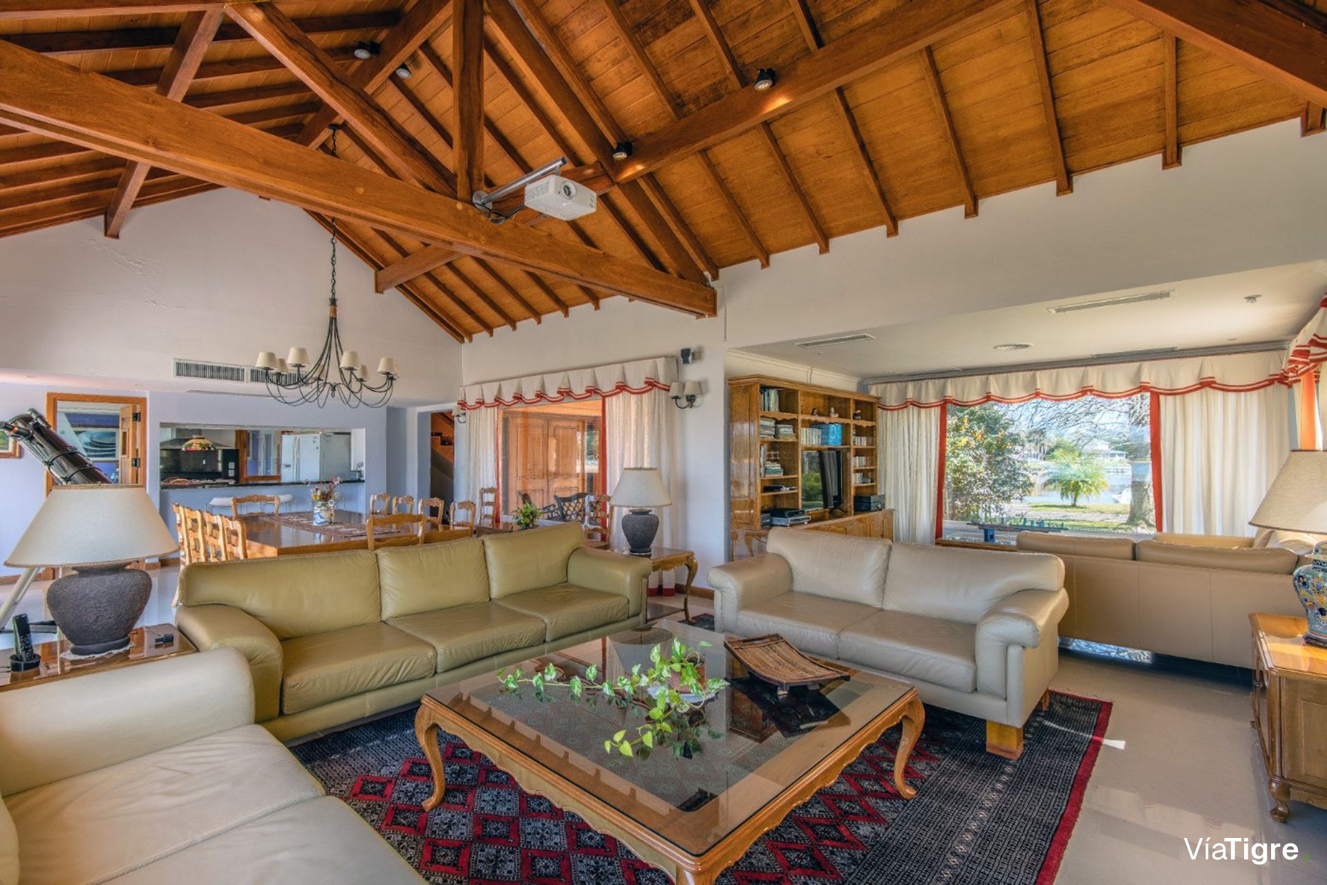 Casa 5 ambientes en venta en Isla del Este, Delta