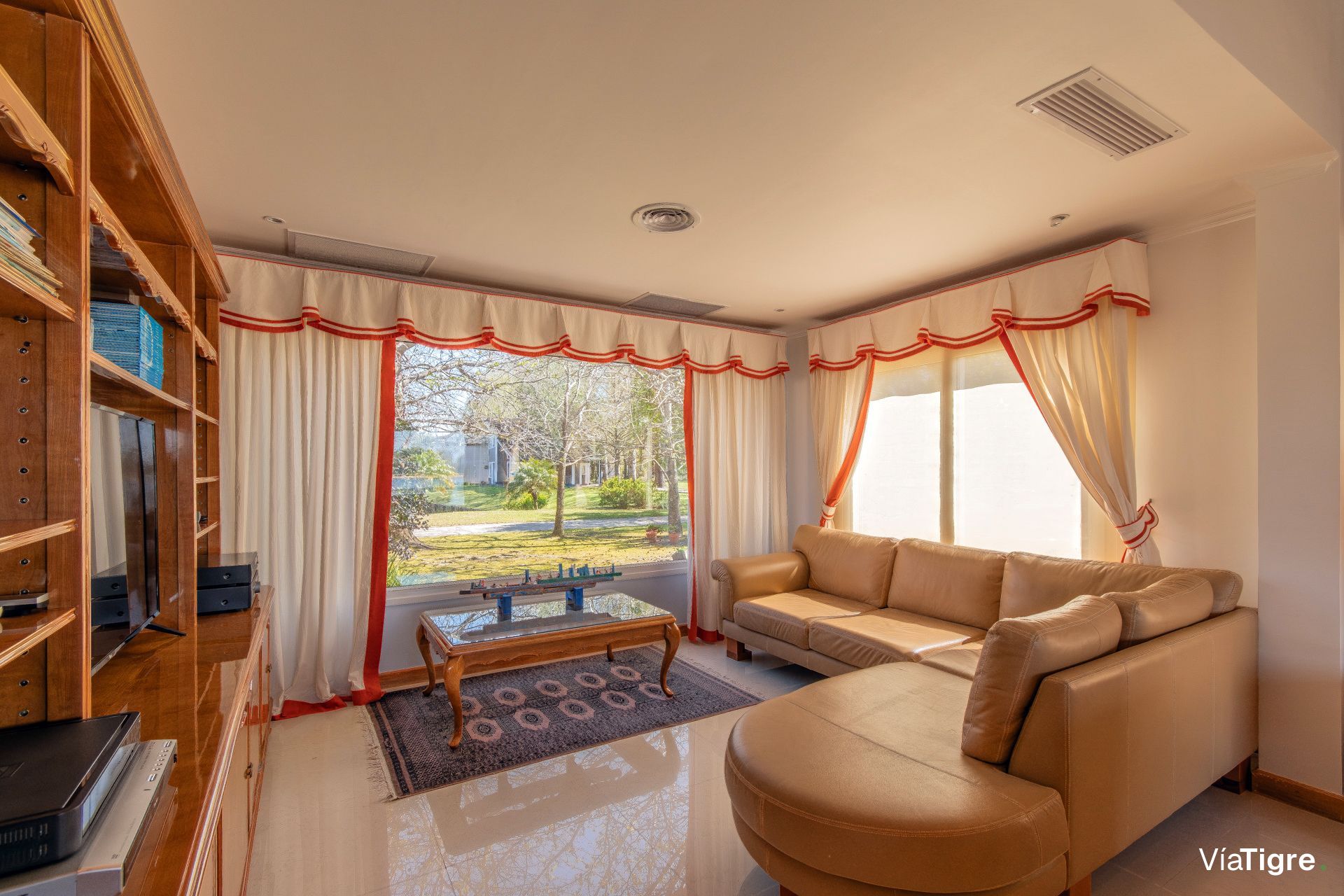 Casa 5 ambientes en venta en Isla del Este, Delta