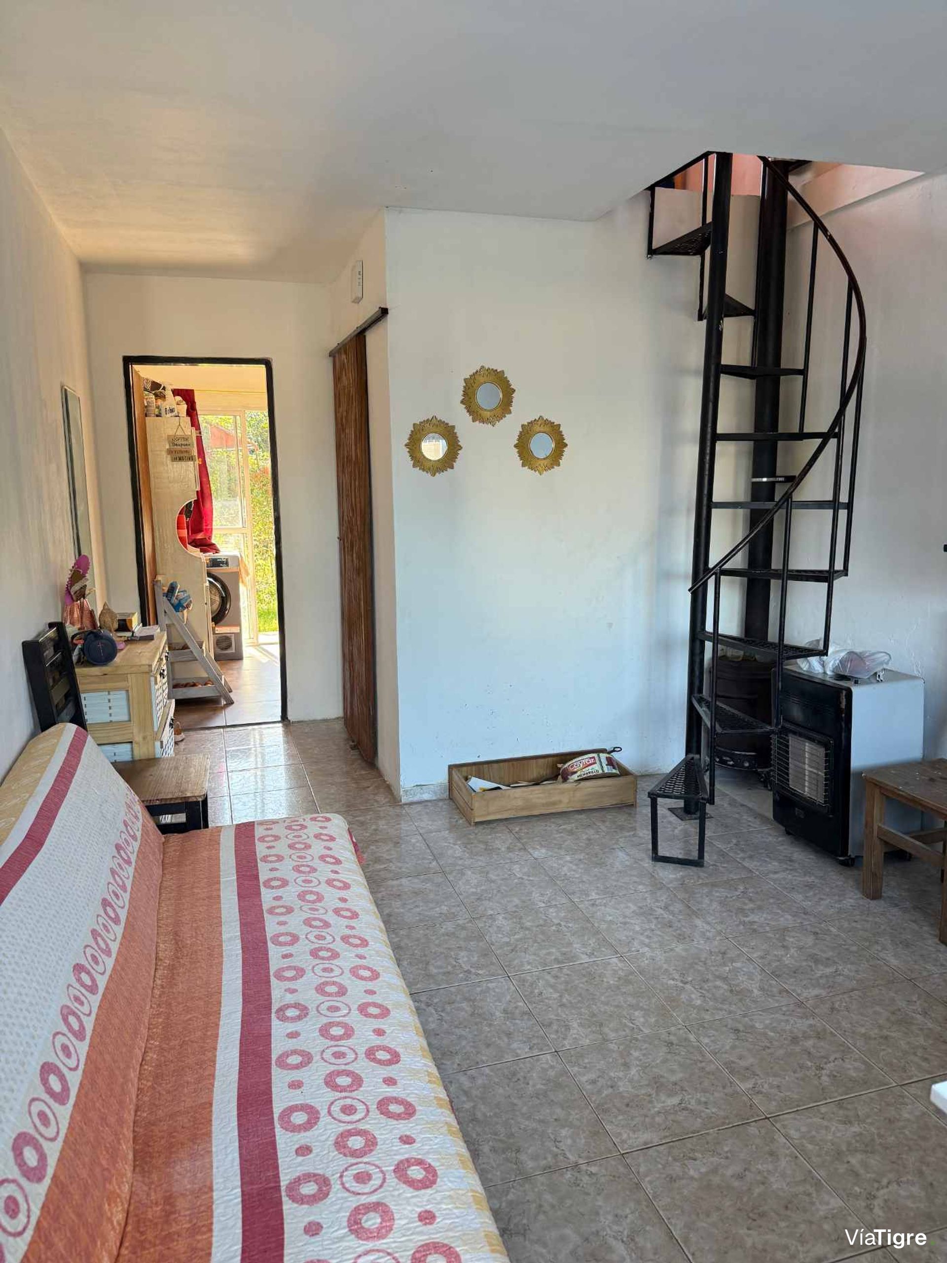 casa en venta en Benavidez con departamento
