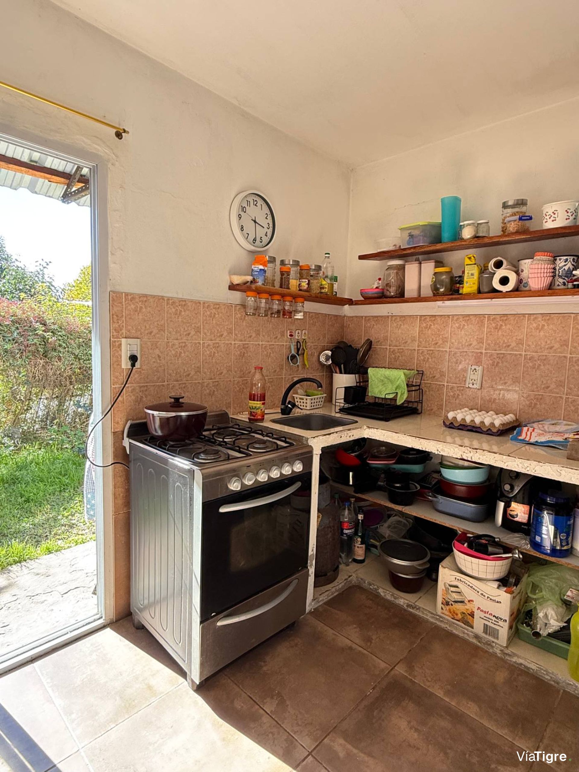 casa en venta en Benavidez con departamento