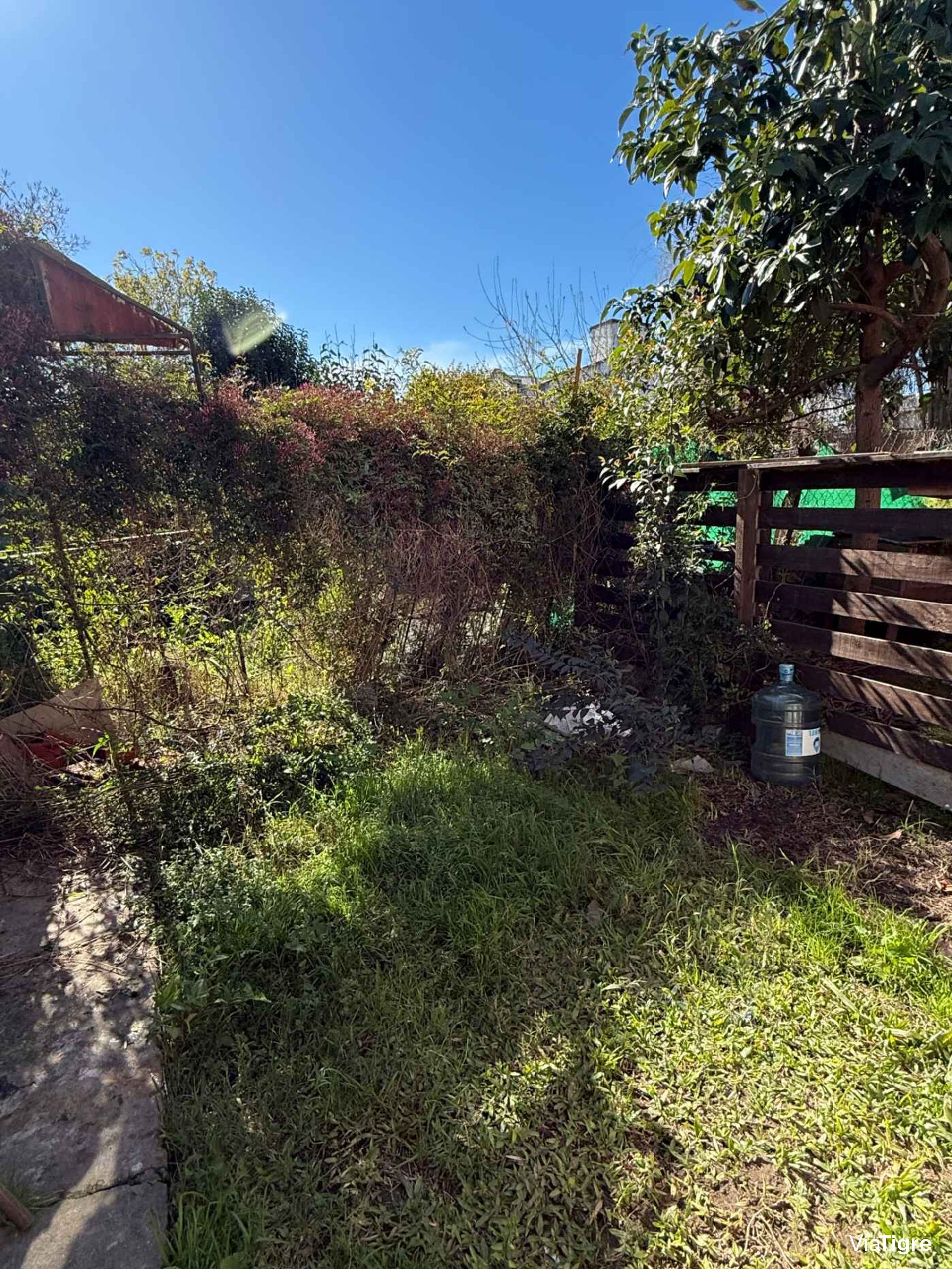 casa en venta en Benavidez con departamento