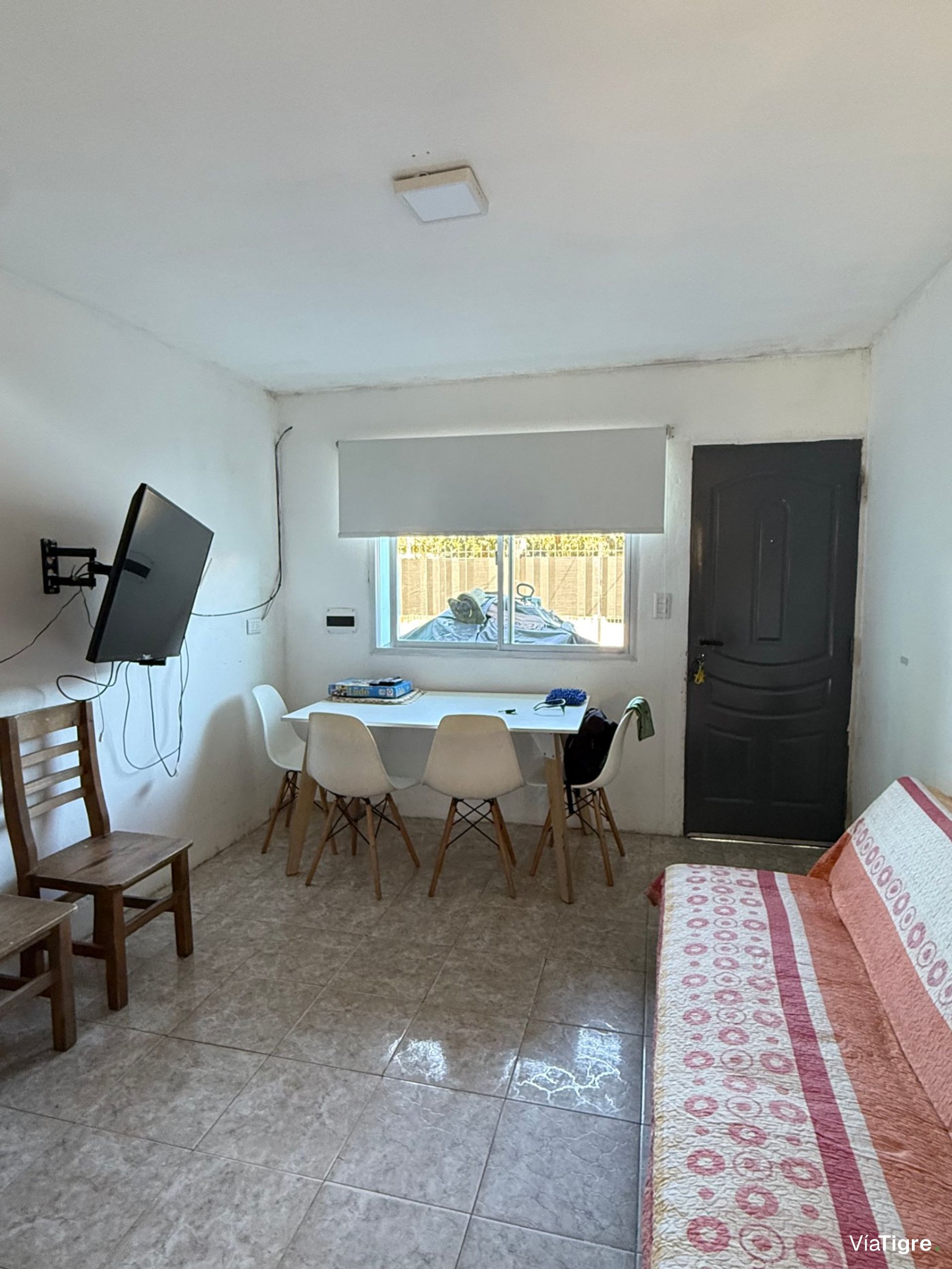 casa en venta en Benavidez con departamento